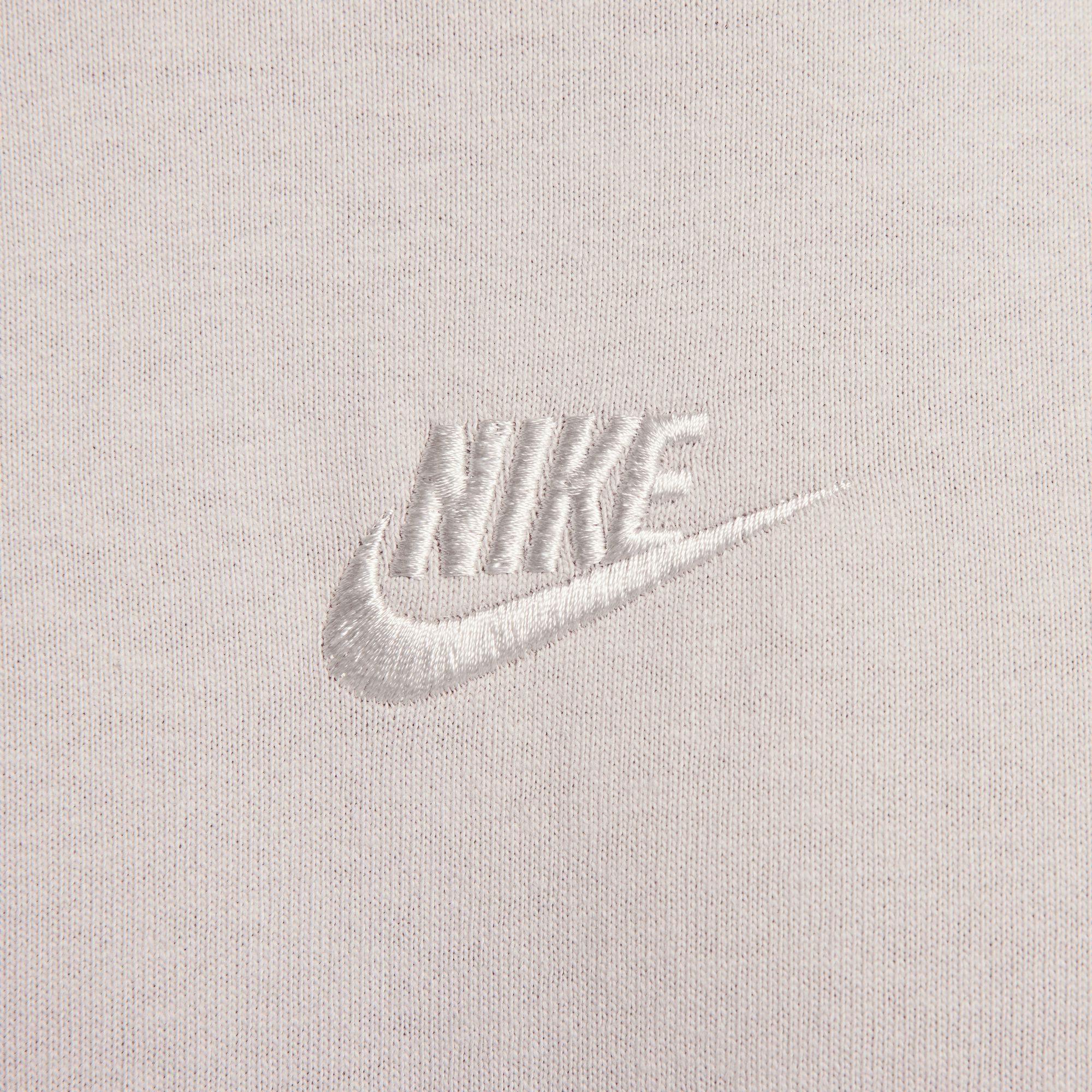 Nike Sportswear Men's Premium Essentials Sustainable T-Shirt