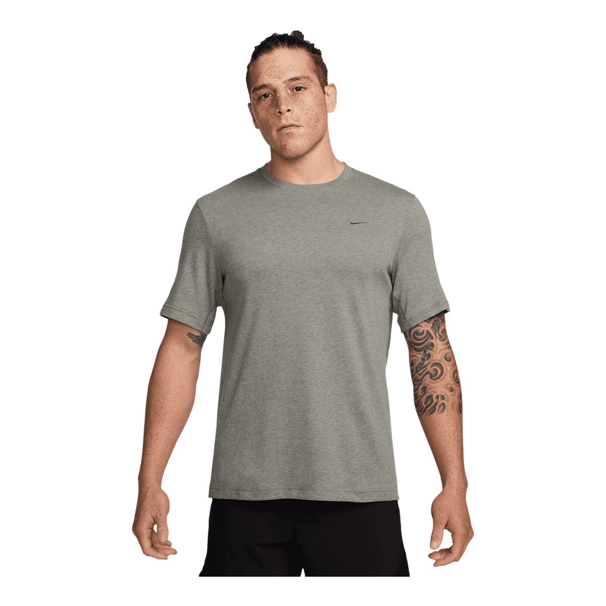 Nike Men's Dri-FIT Primary T Shirt