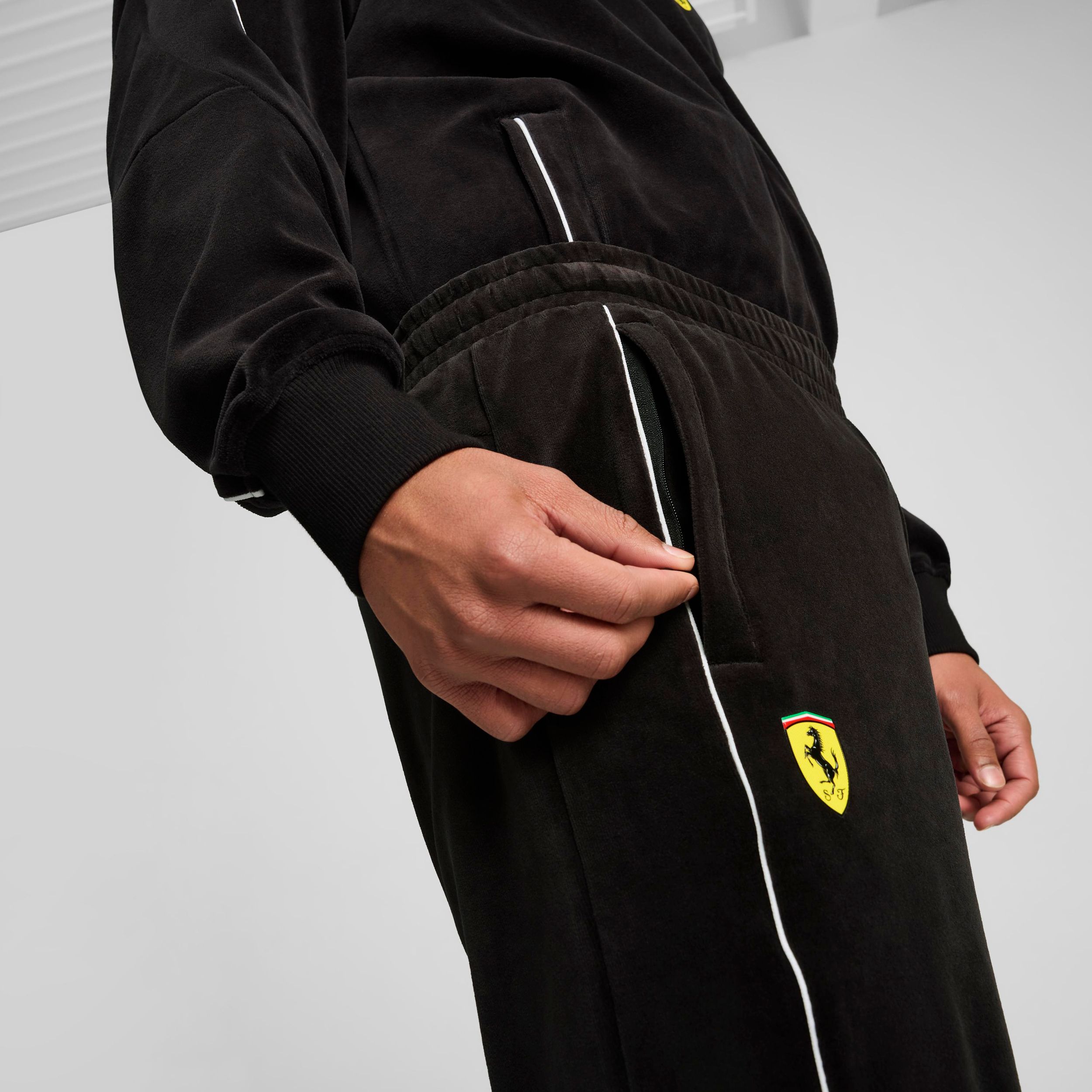 PUMA Men's Ferrari Race MT7+ Pants