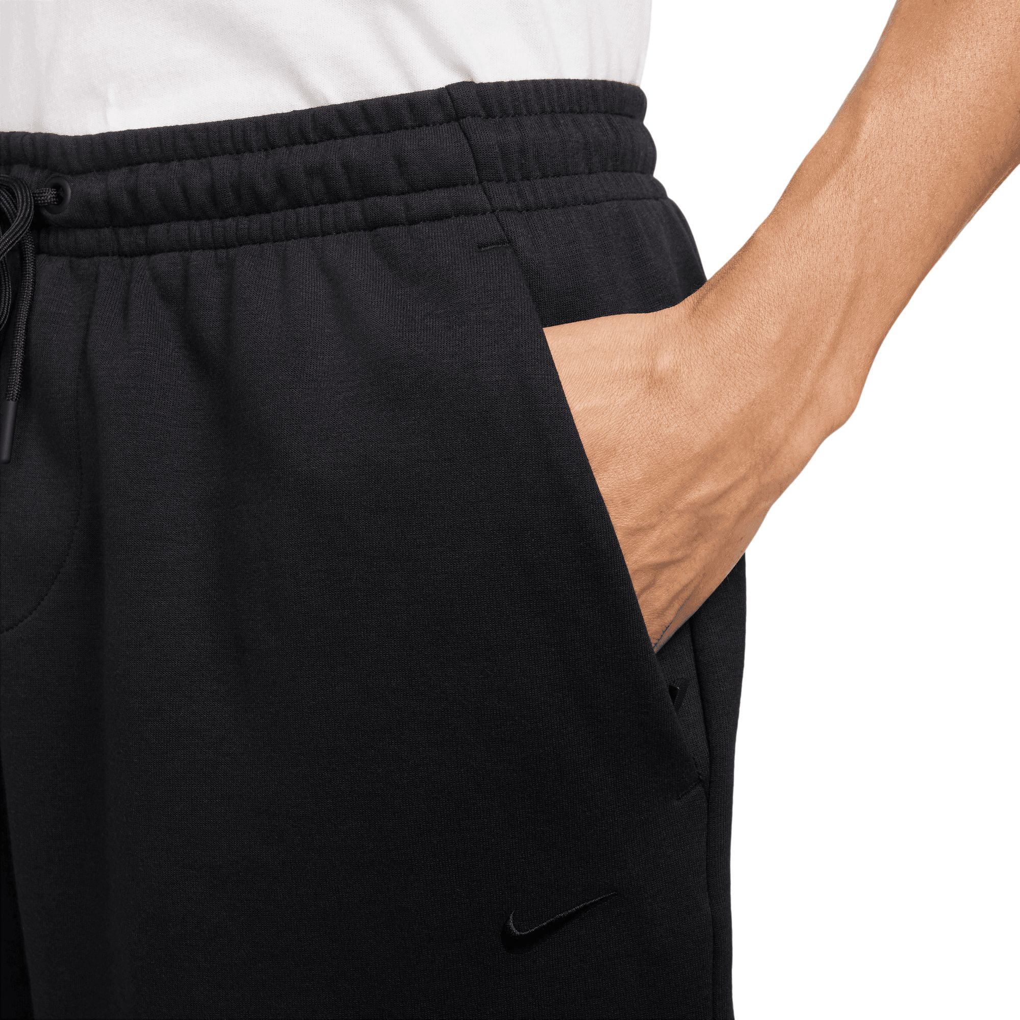 Nike Men's Primary 7" Shorts