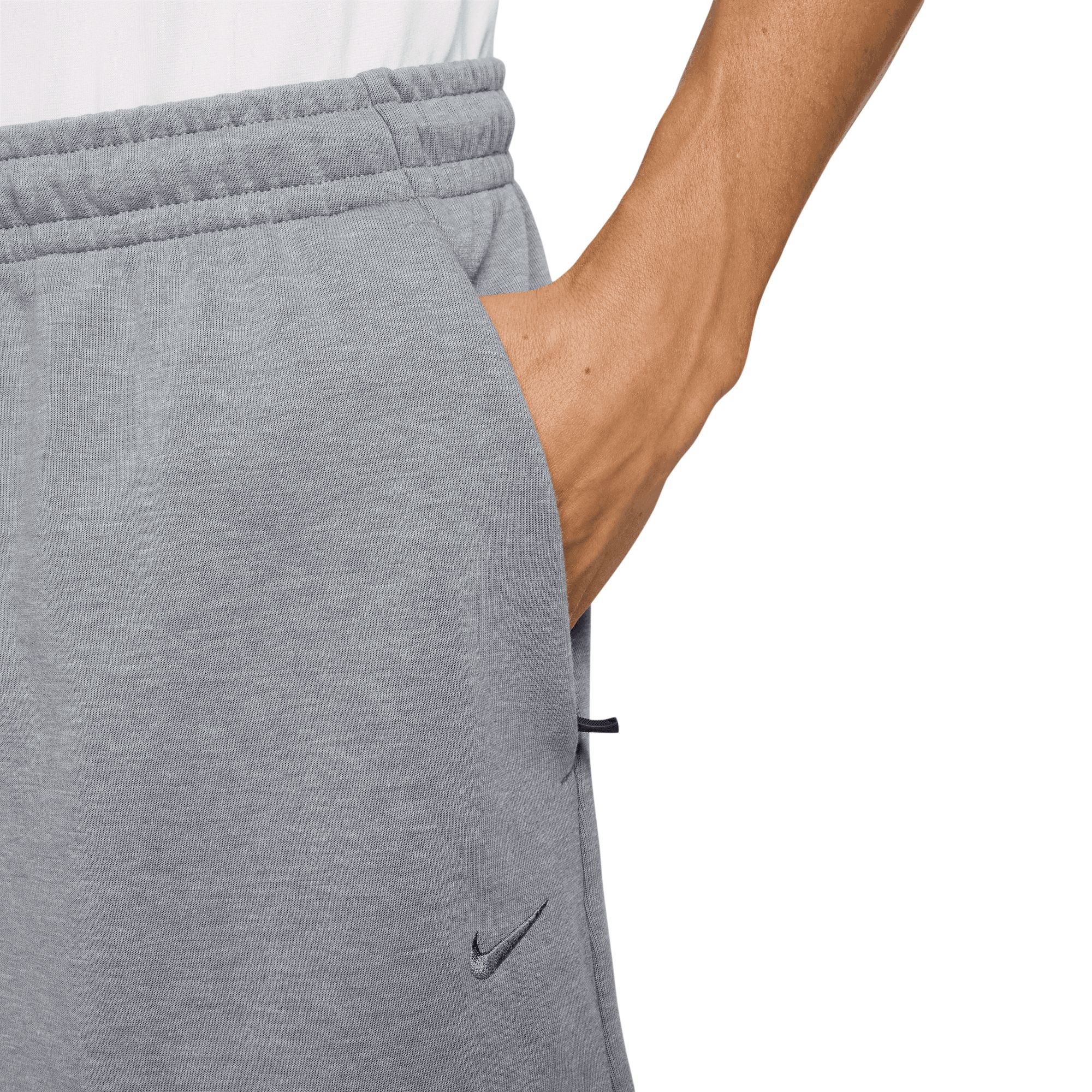 Nike Men's Primary 7" Shorts
