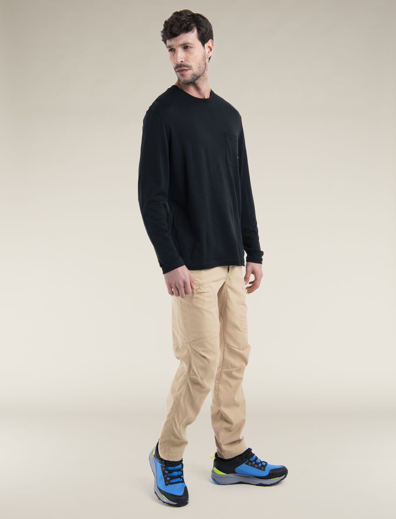 Icebreaker Men's 150 Tech Lite Relaxed Pocket Long Sleeve T Shirt