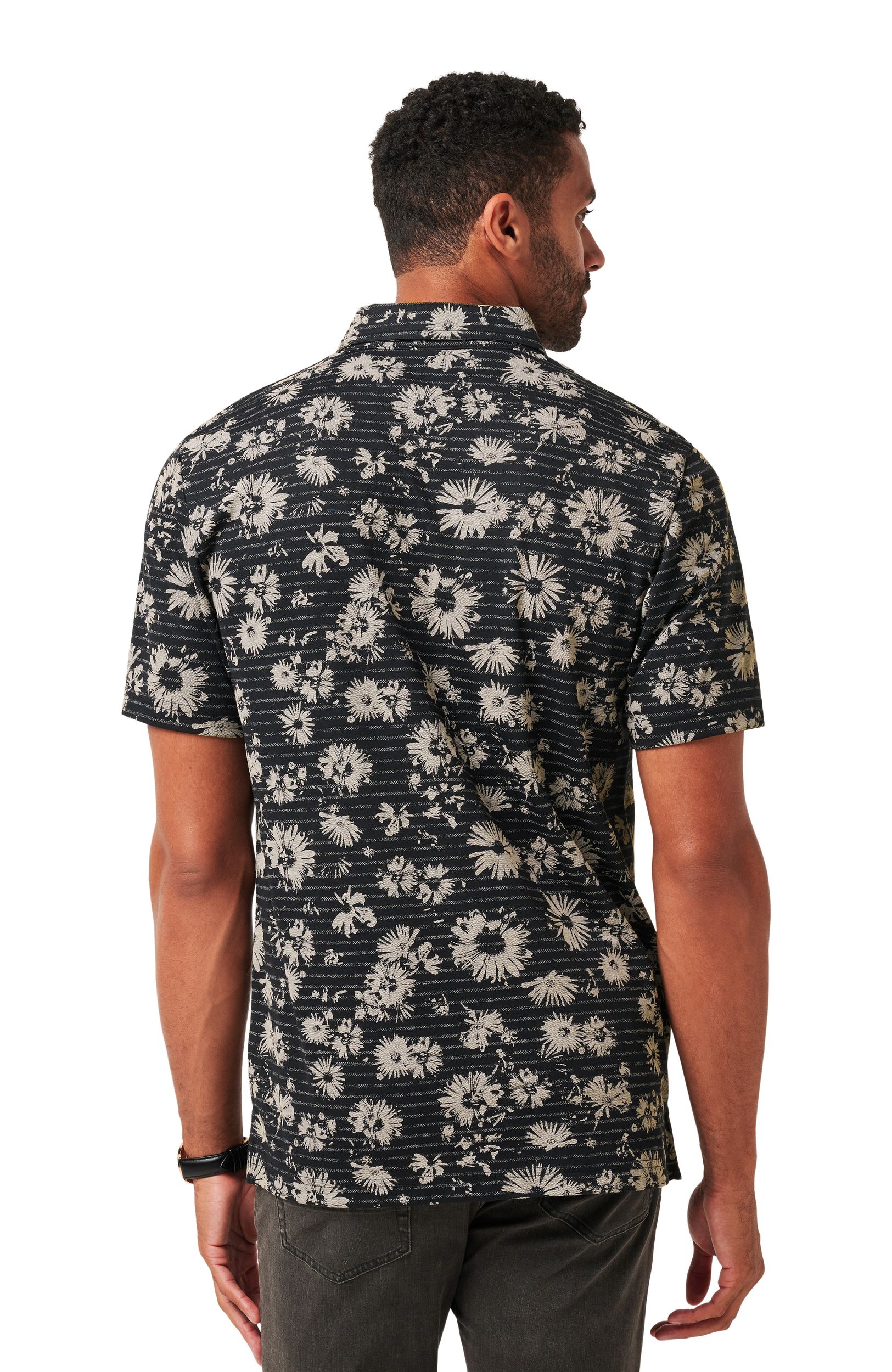 TravisMathew Men's Shaded Grove Polo T Shirt