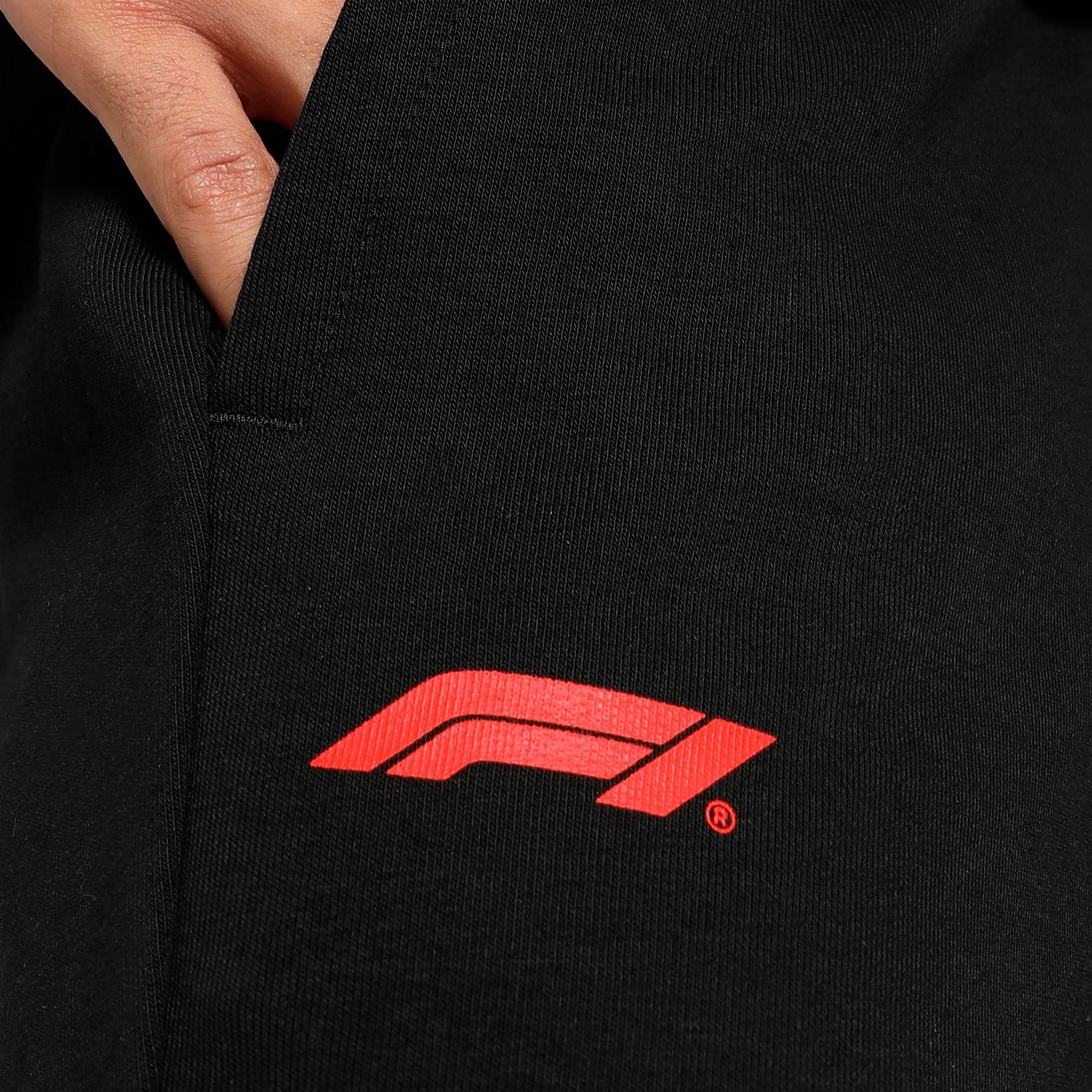 PUMA X F1® Essential Jogger Pants