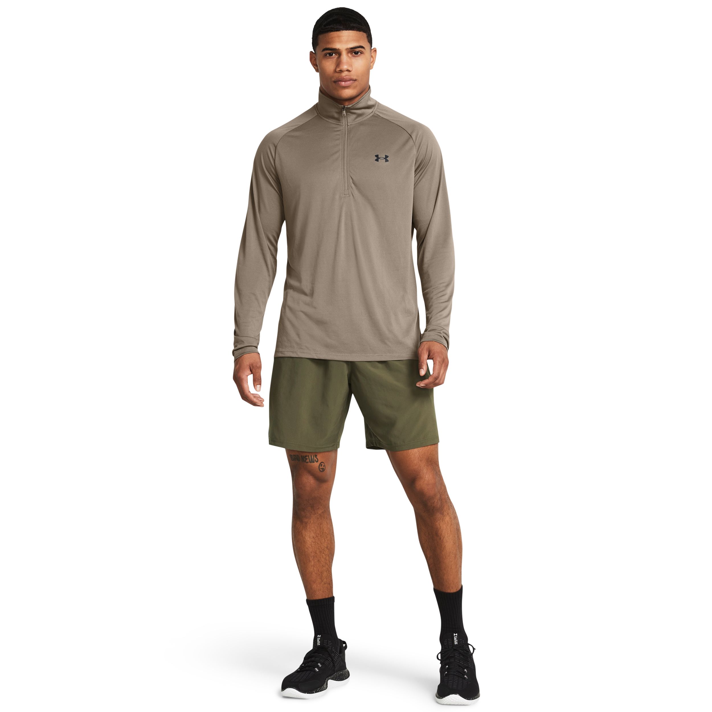 Under Armour Men's Vanish Woven 6" Lightweight Sweat-Wicking Graphic Shorts