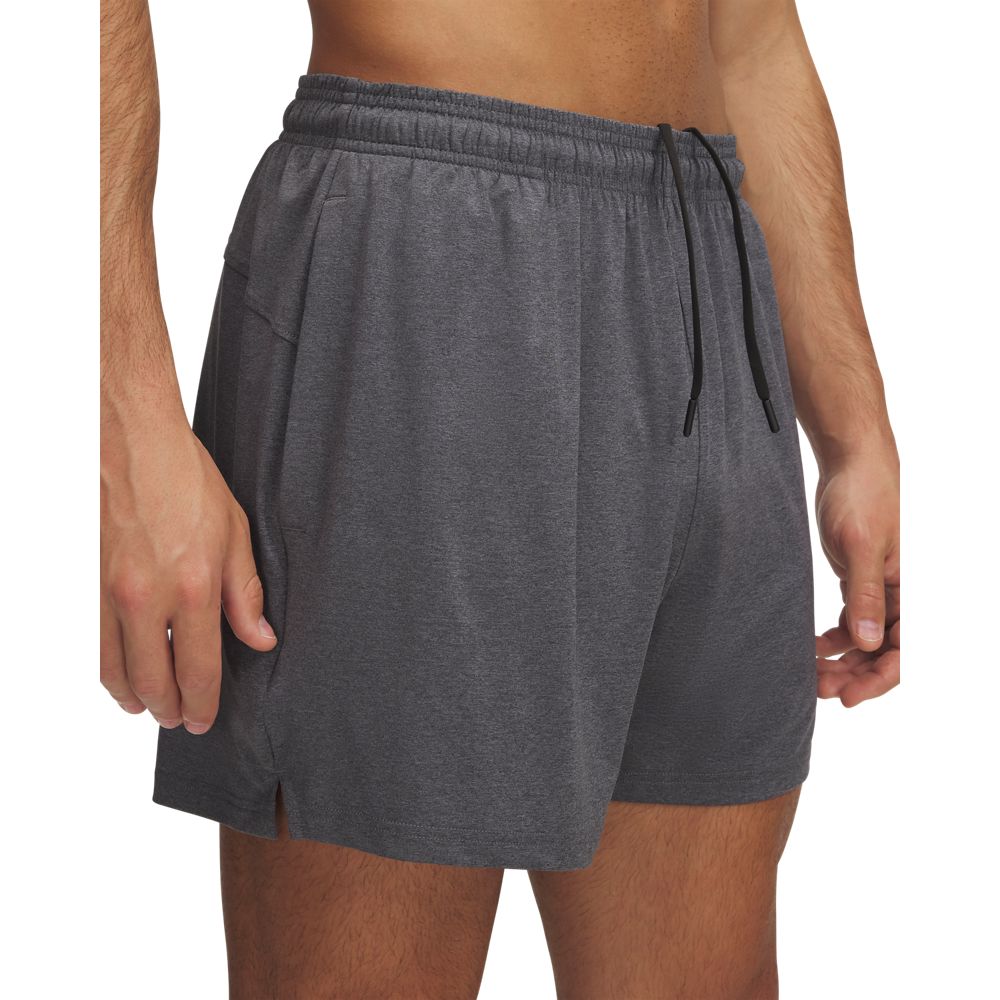Under Armour Men's Vanish Knit 6" Athletic Shorts