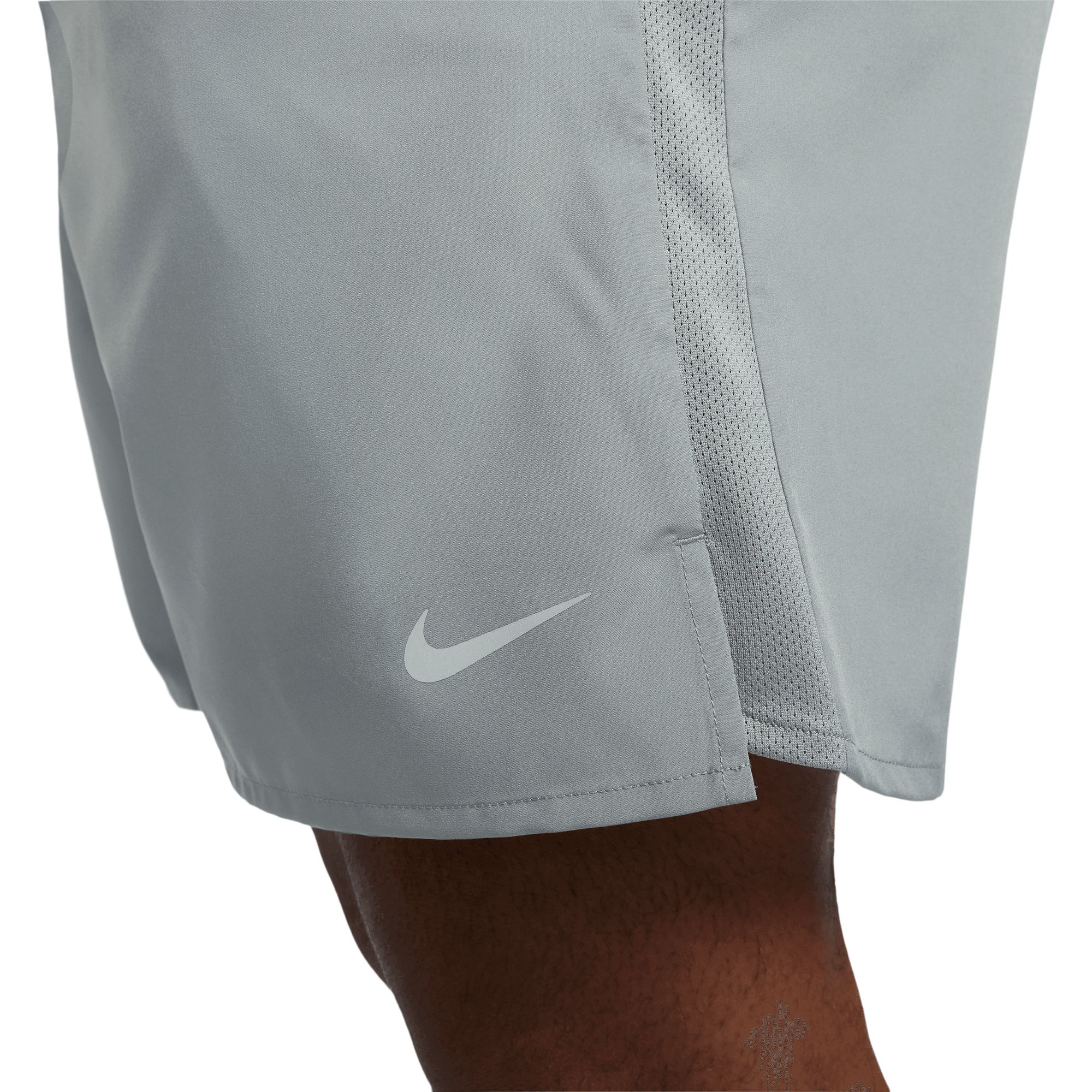 Nike Men's Challenger 2 7-inch Sweat-Wicking Training Shorts