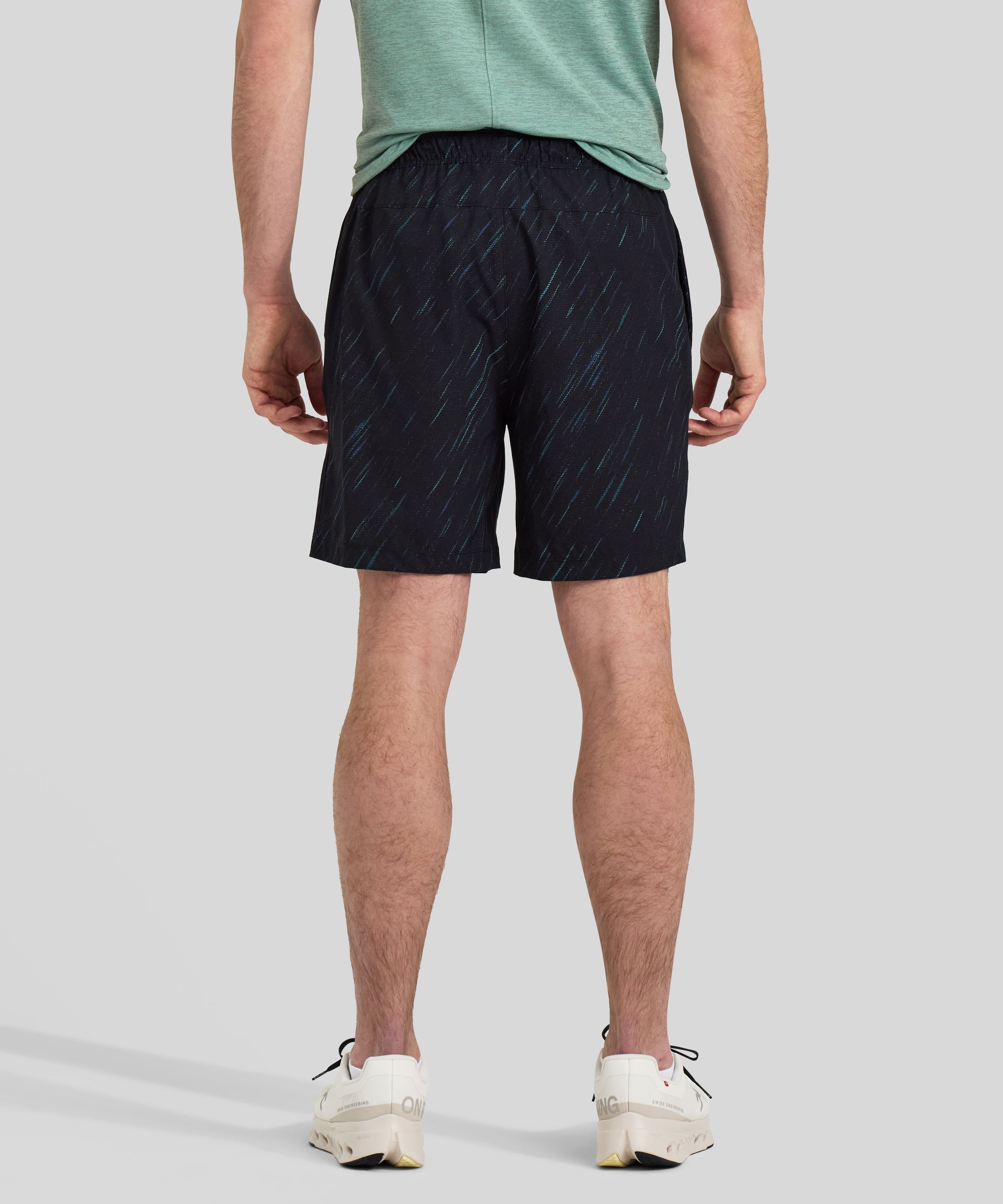 FWD Men's ReCarbon 7 Inch Print Woven Shorts
