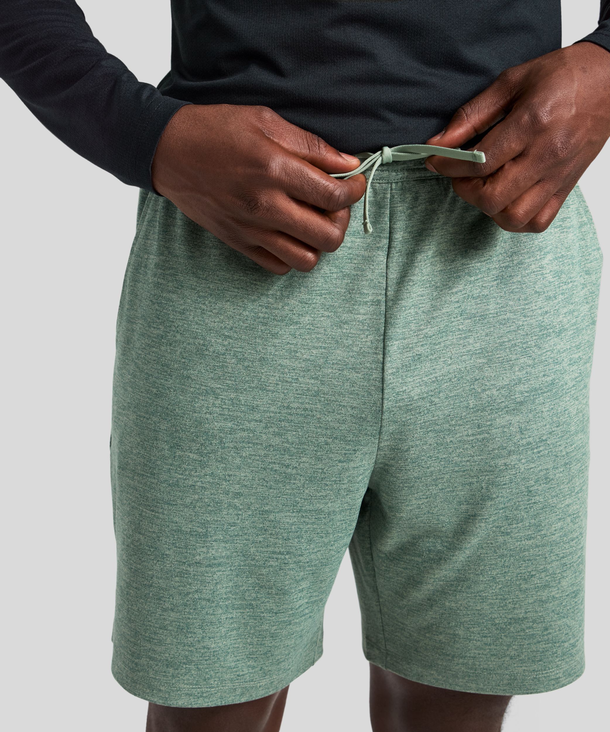 FWD Men's HIIT Knit 8 Inch Shorts