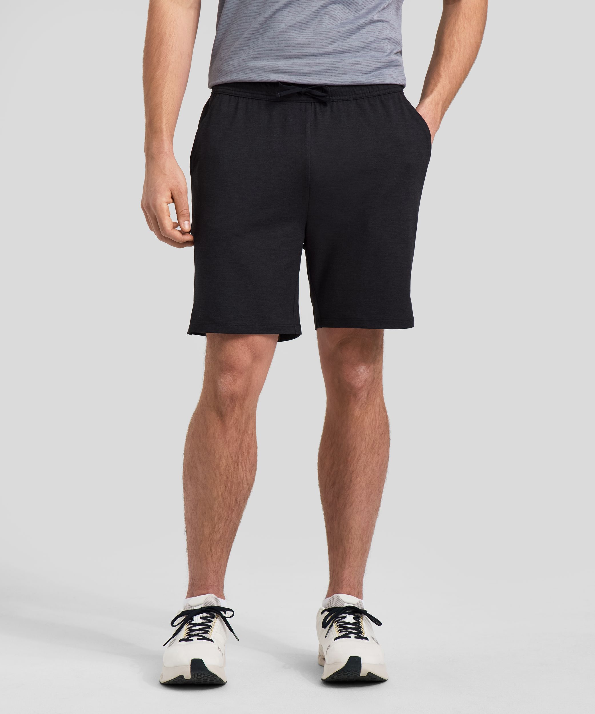 FWD Men's HIIT Knit 8 Inch Shorts