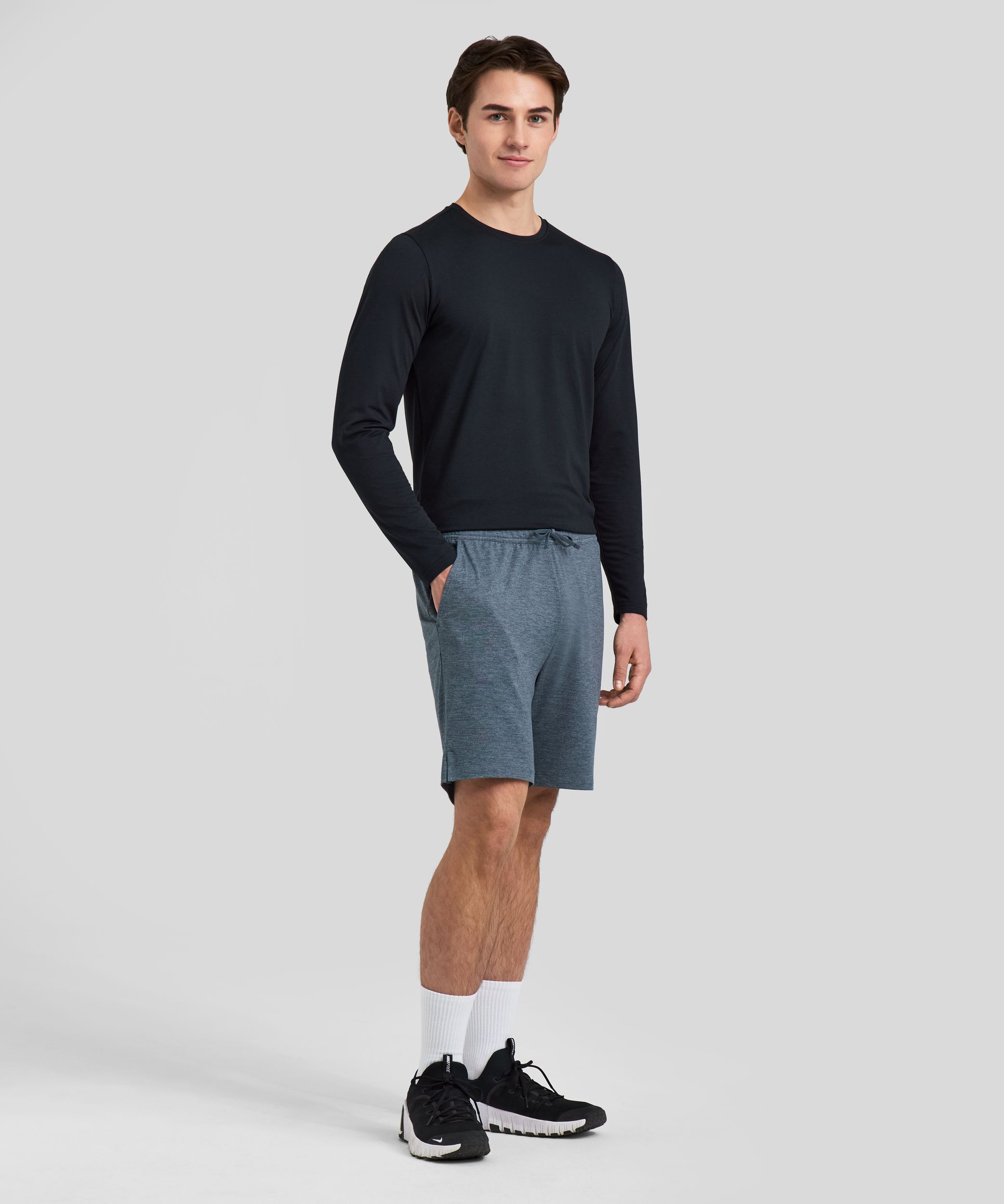 FWD Men's HIIT Knit 8 Inch Shorts