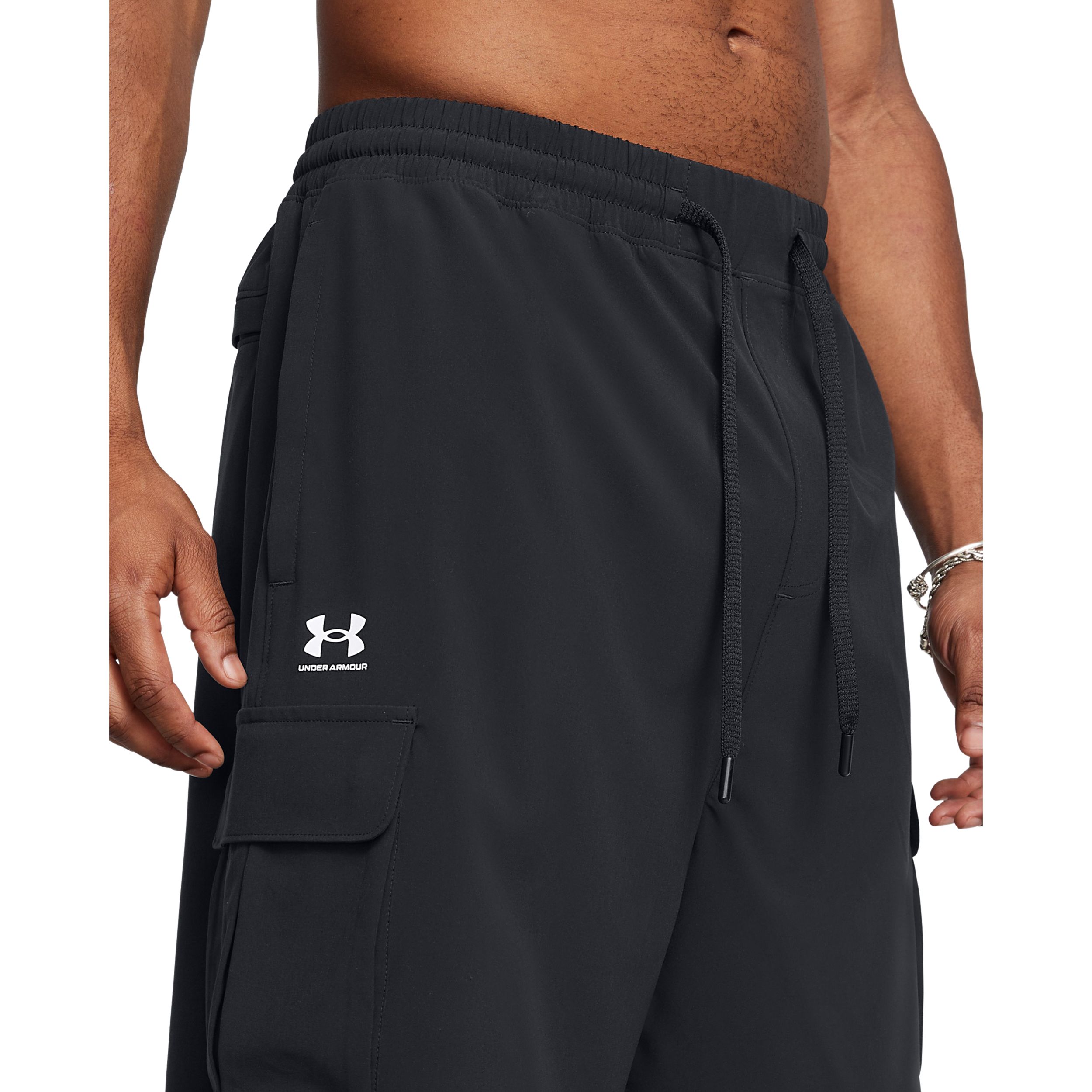 Under Armour Men's Vibe Woven Cargo Shorts