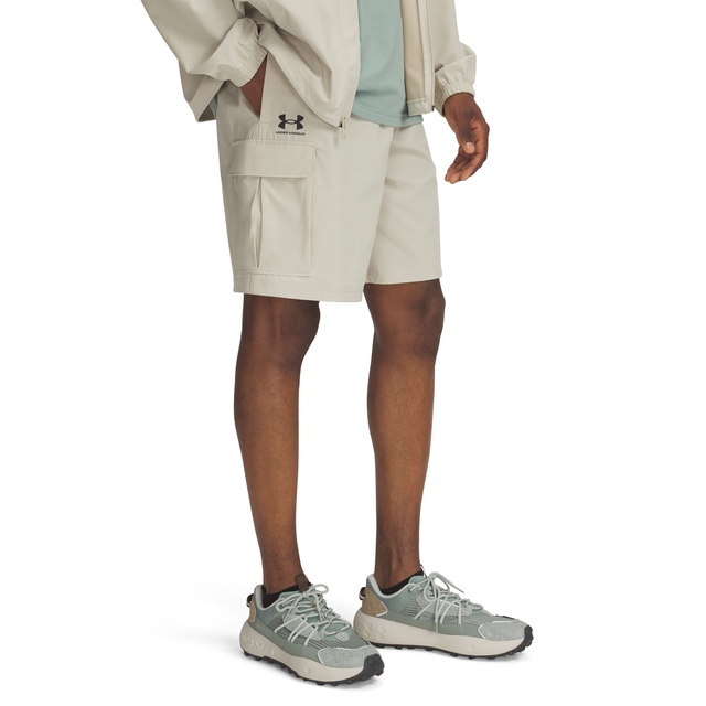 Under Armour Men's Vibe Woven Cargo Shorts