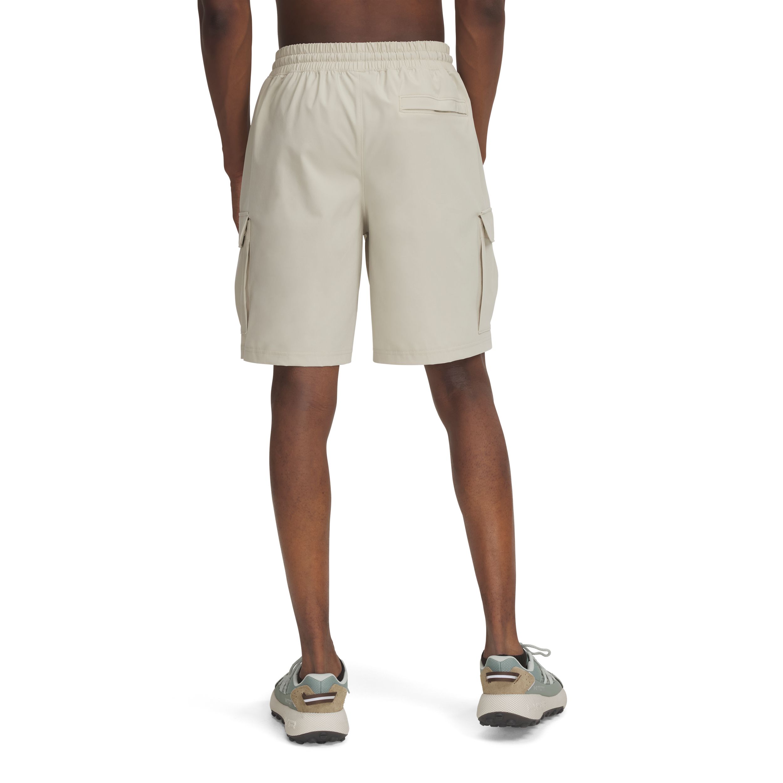 Under Armour Men's Vibe Woven Cargo Shorts