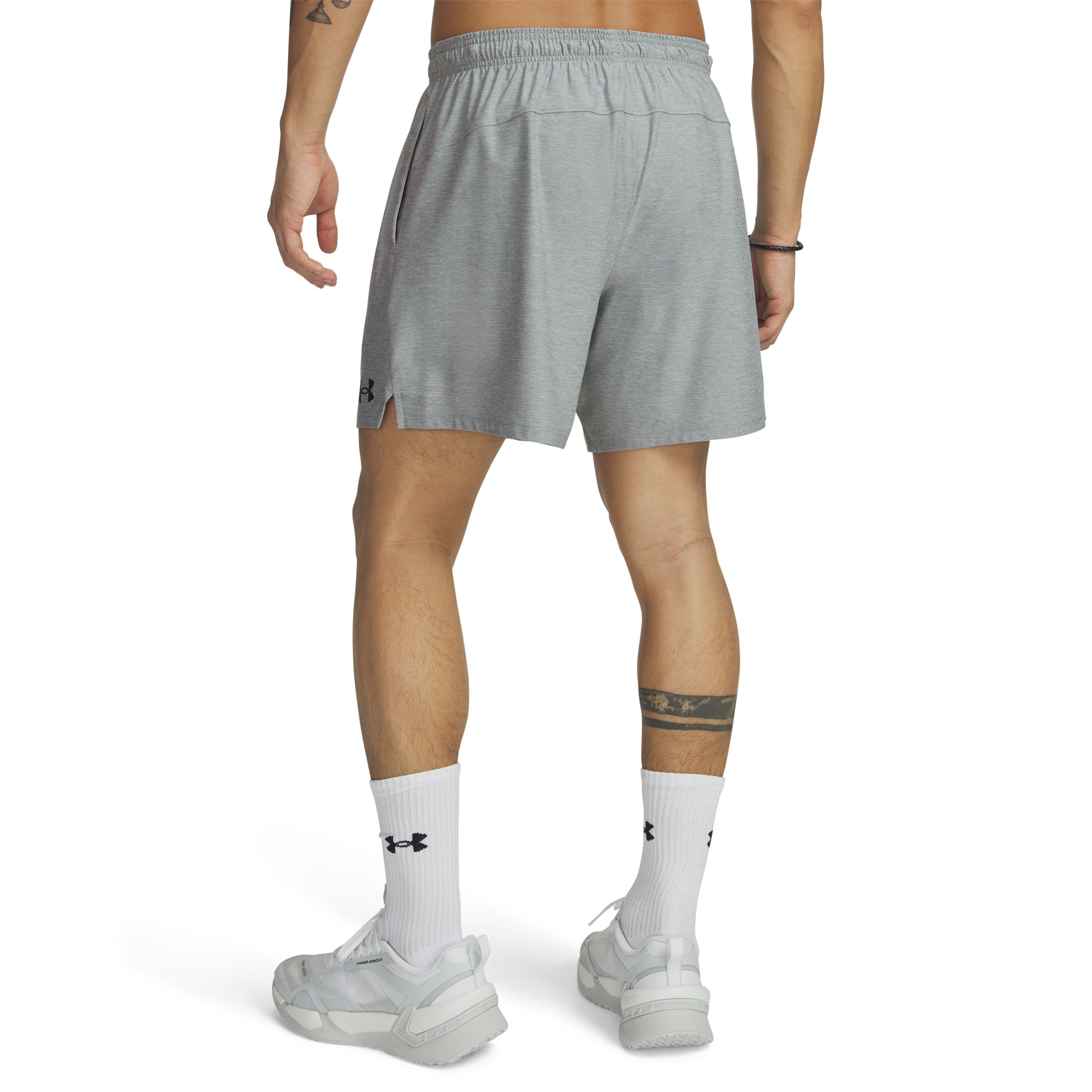 Under Armour Men's Vanish Knit 6 Inch Shorts