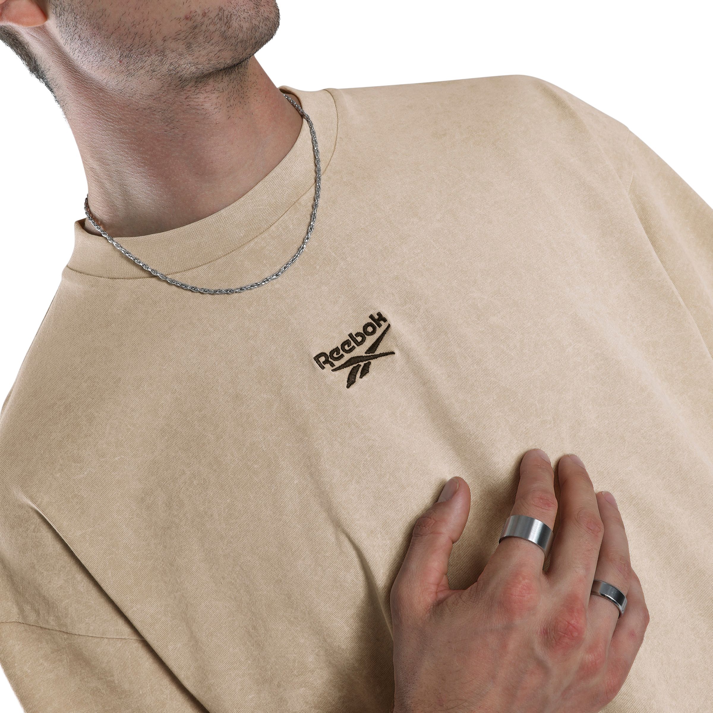 Reebok Men's Washed Oversized Garment-Washed Casual T-shirt