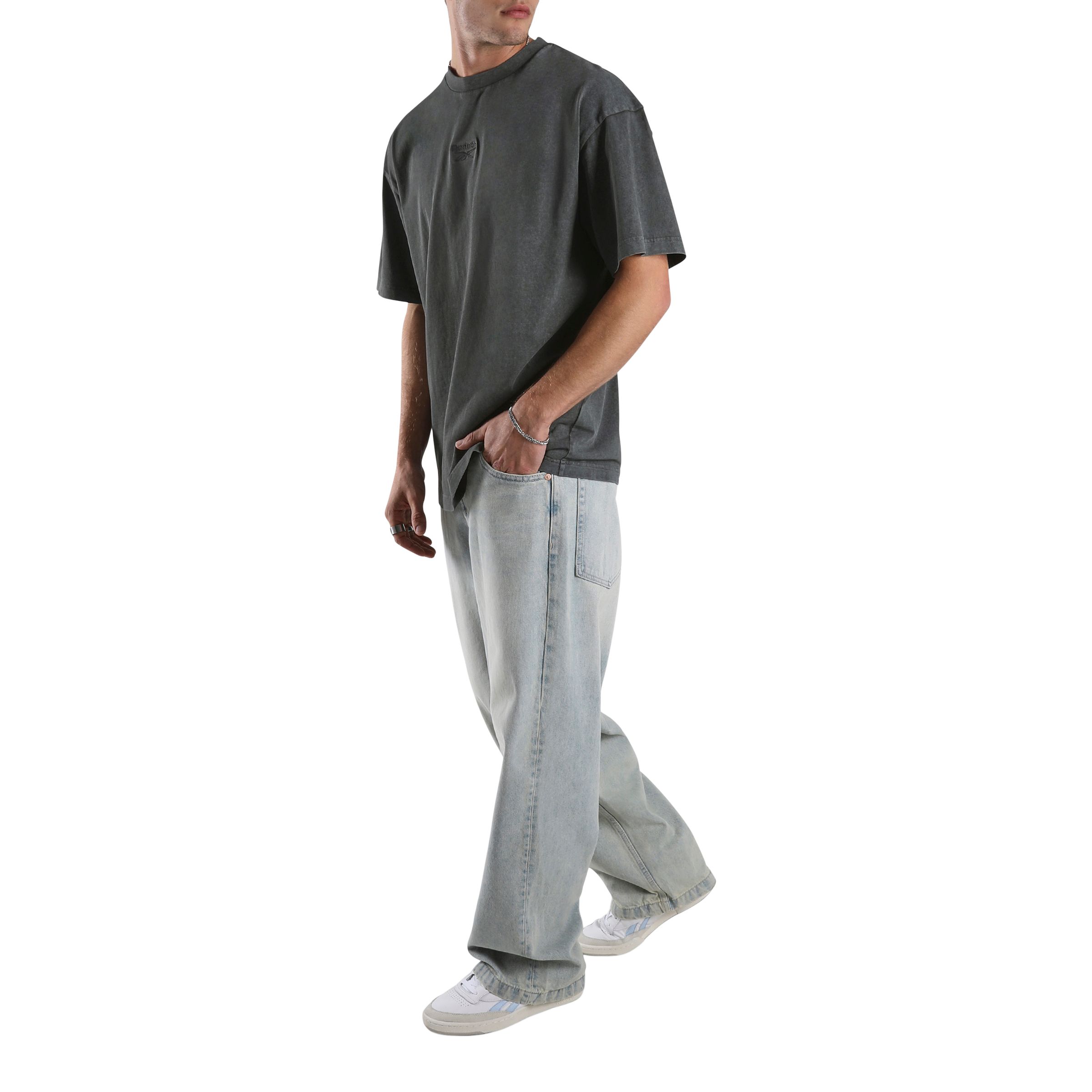 Reebok Men's Washed Oversized T-Shirt