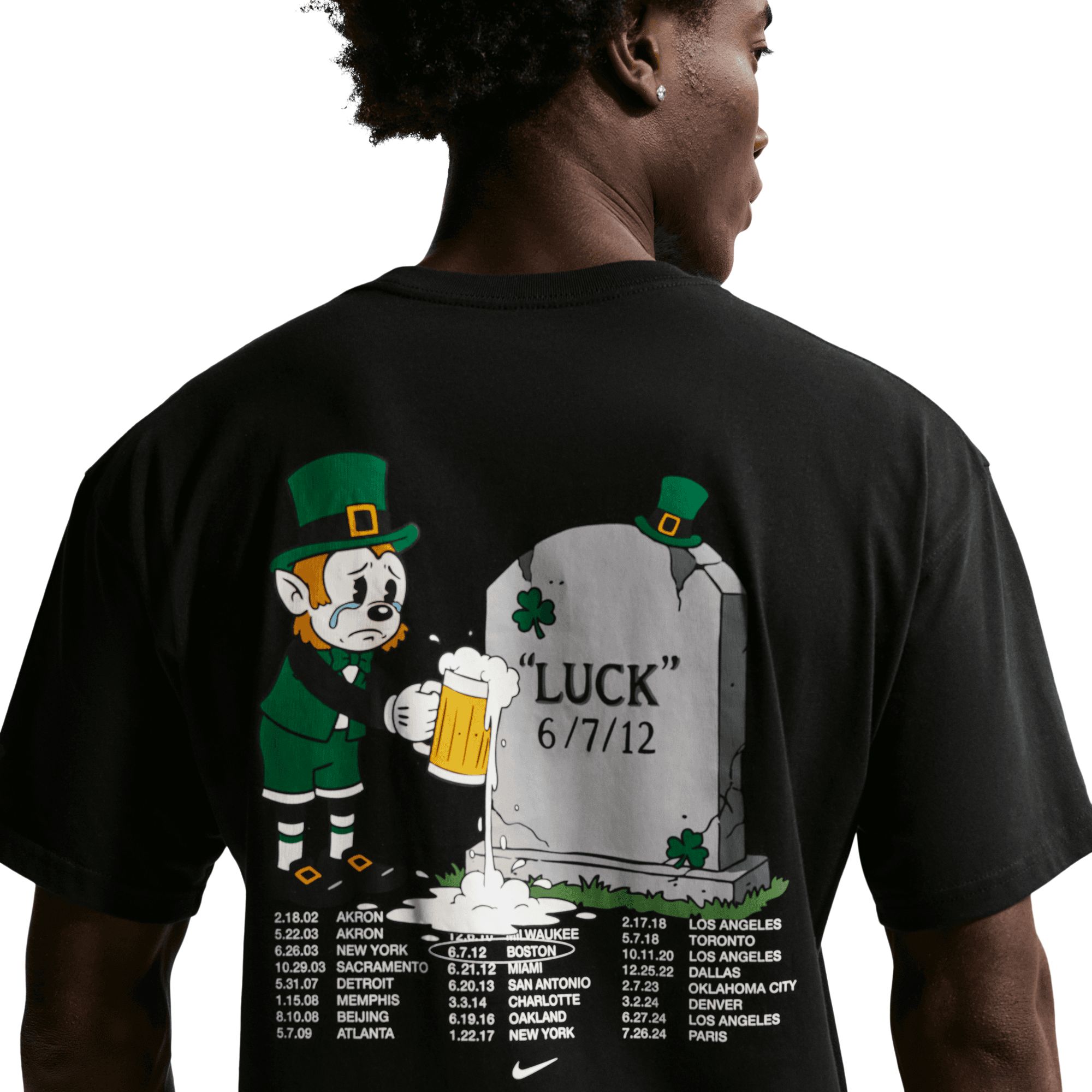 Nike Men's LeBron James Loose Graphic T-Shirt