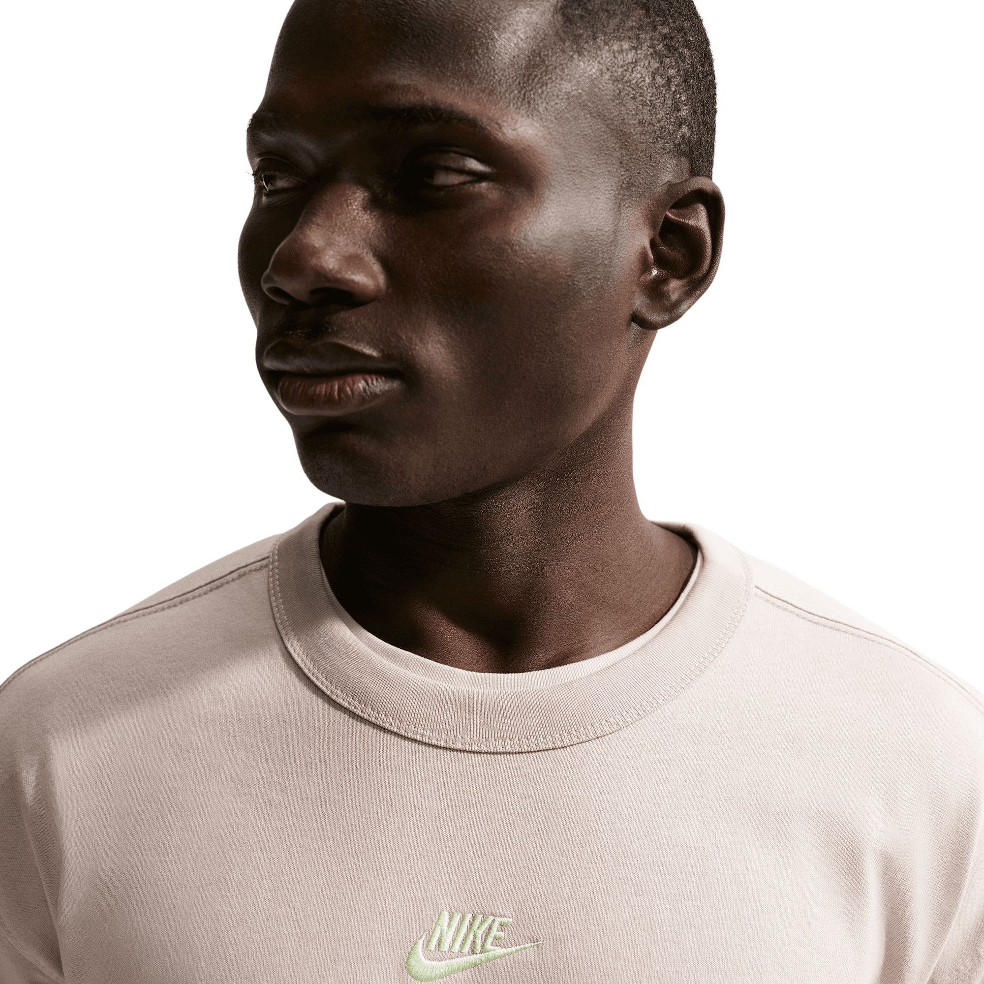 Nike Sportswear Men's Premium Essentials Sustainable T-Shirt