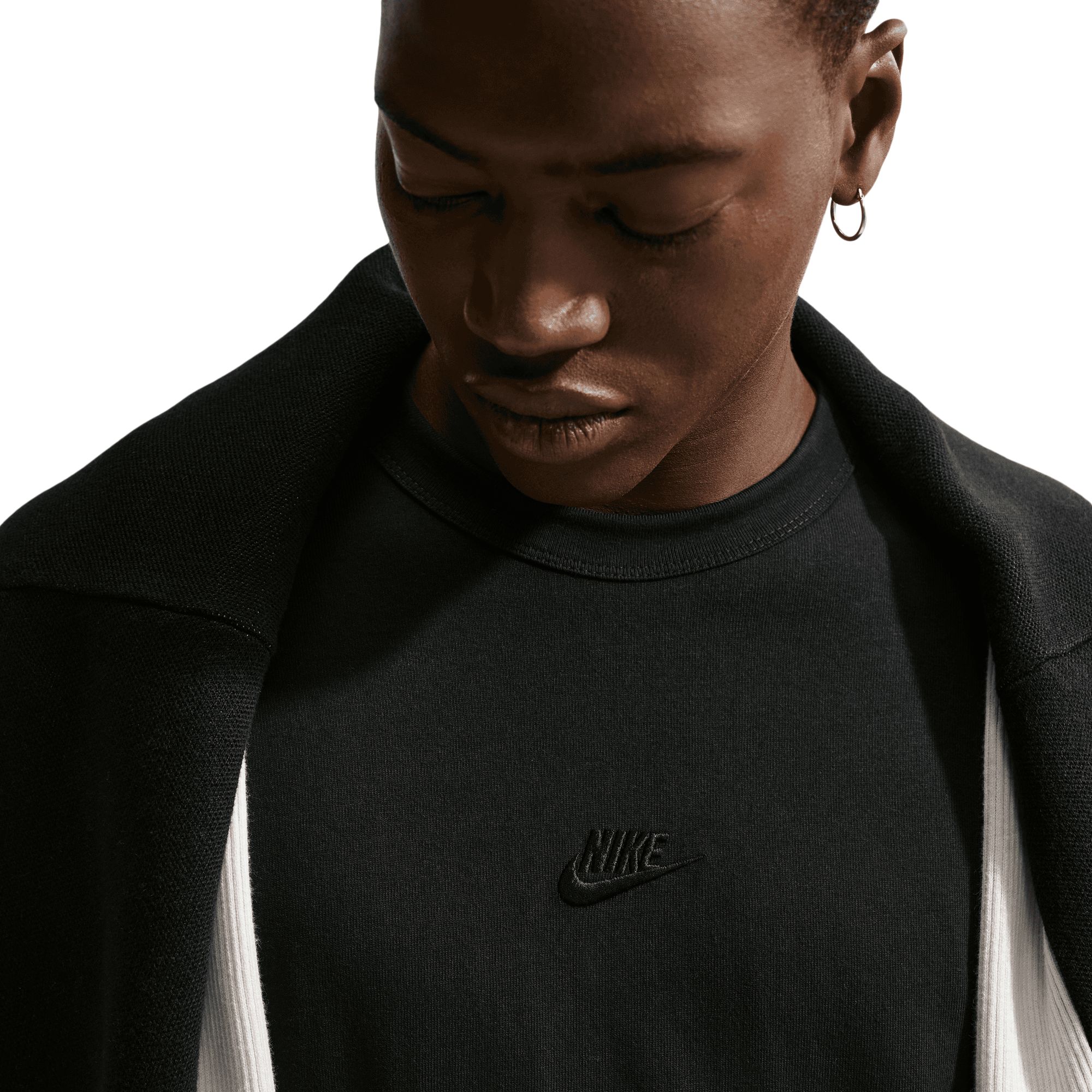 Nike Sportswear Men's Premium Essentials Sustainable Long Sleeve T-Shirt