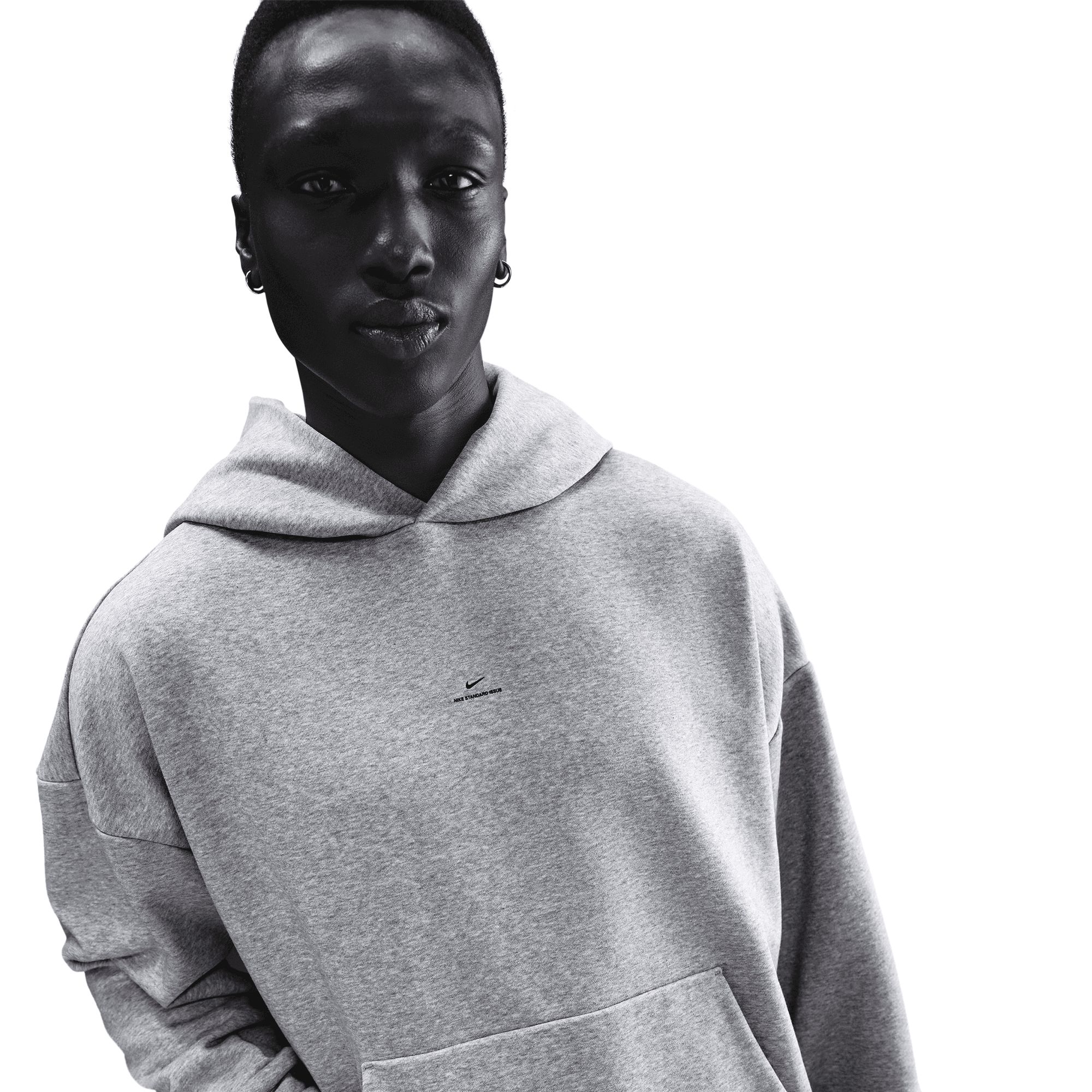 Nike Men's Standard Issue Pullover Hoodie