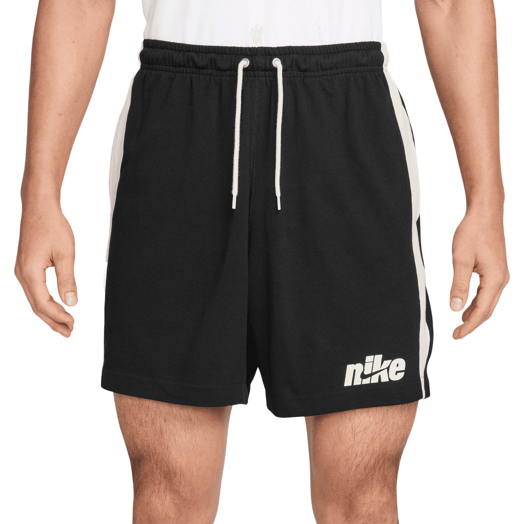 Nike Sportswear Men's Club Futbol Flow Shorts