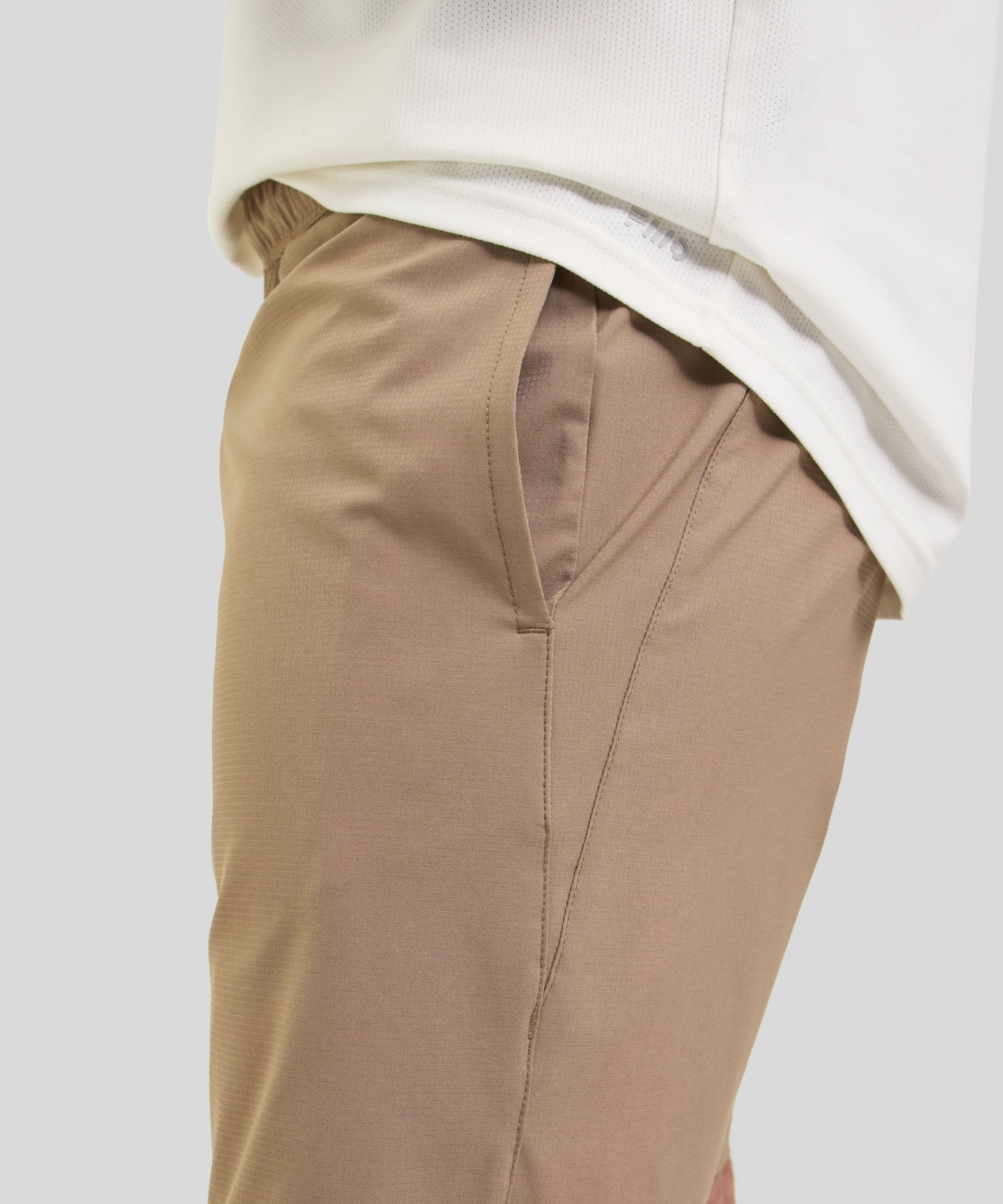 FWD Men's ReCarbon 7 Inch Stretch Woven Shorts