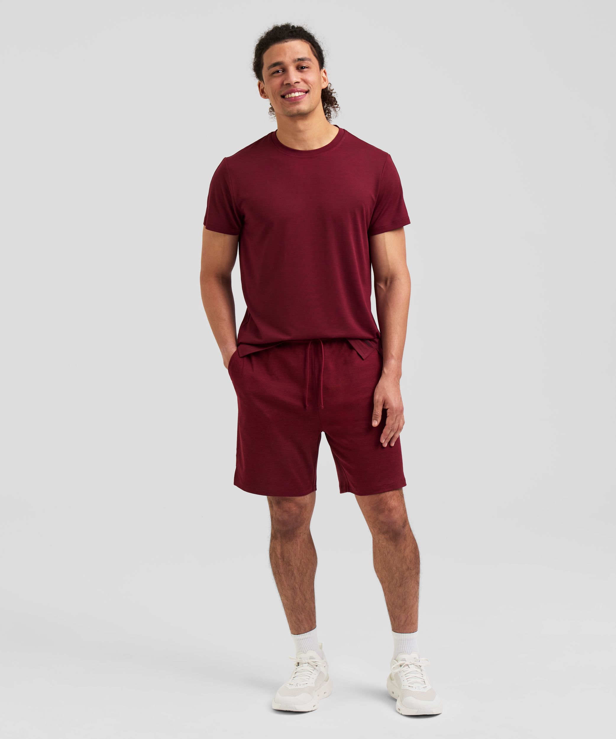 FWD Men's HIIT Knit 8 Inch Shorts
