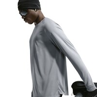 Nike Men's Dri-fit Stride Long Sleeve Sweat-wicking Athletic Shirt