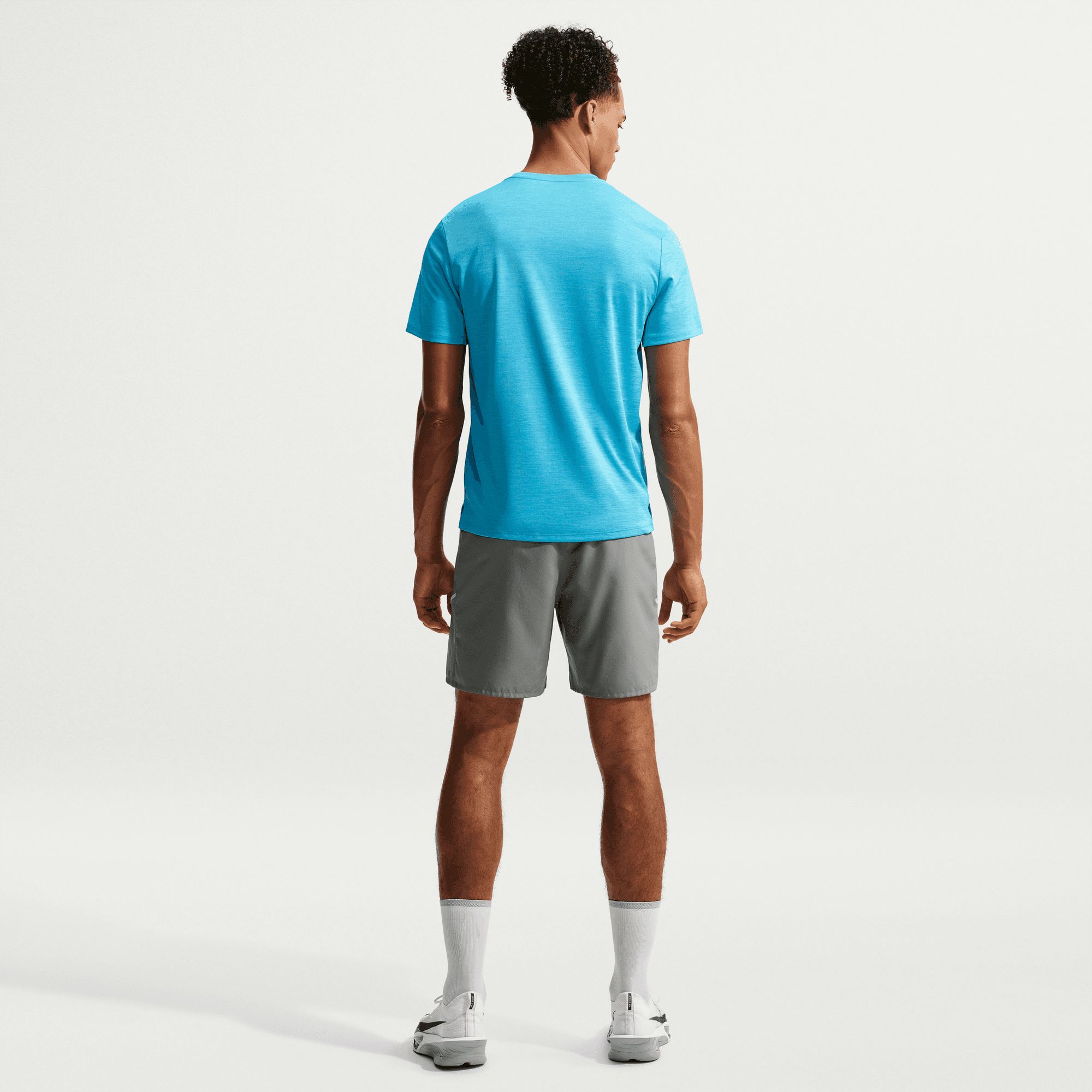 Nike Men's Dri-fit Miler 2 Lightweight Short Sleeve Workout T-shirt