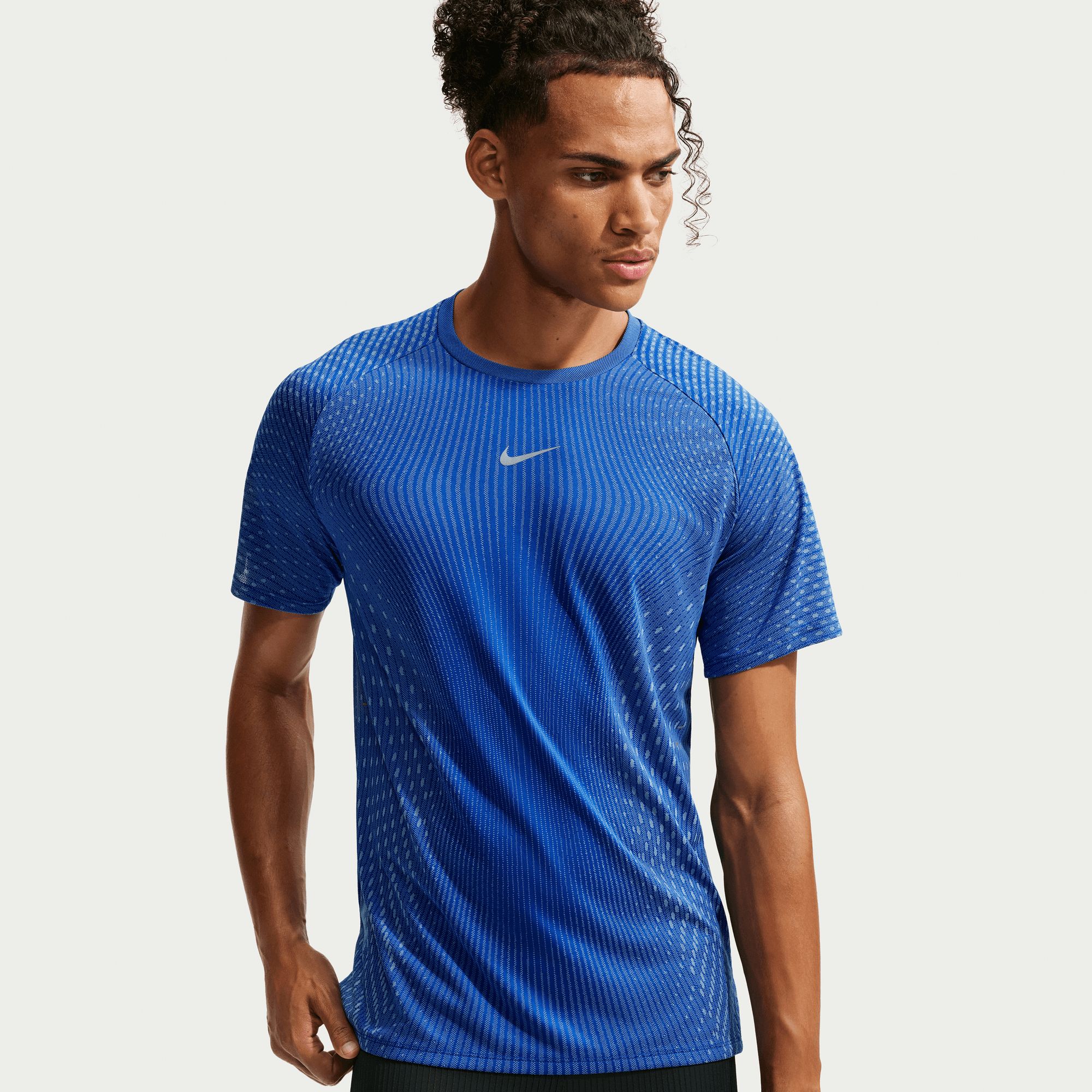 Nike Men's Stride Aero-FIT T-Shirt