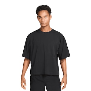 Nike Men's Dri-FIT Athletic Club Boxy Short Sleeve T-Shirt