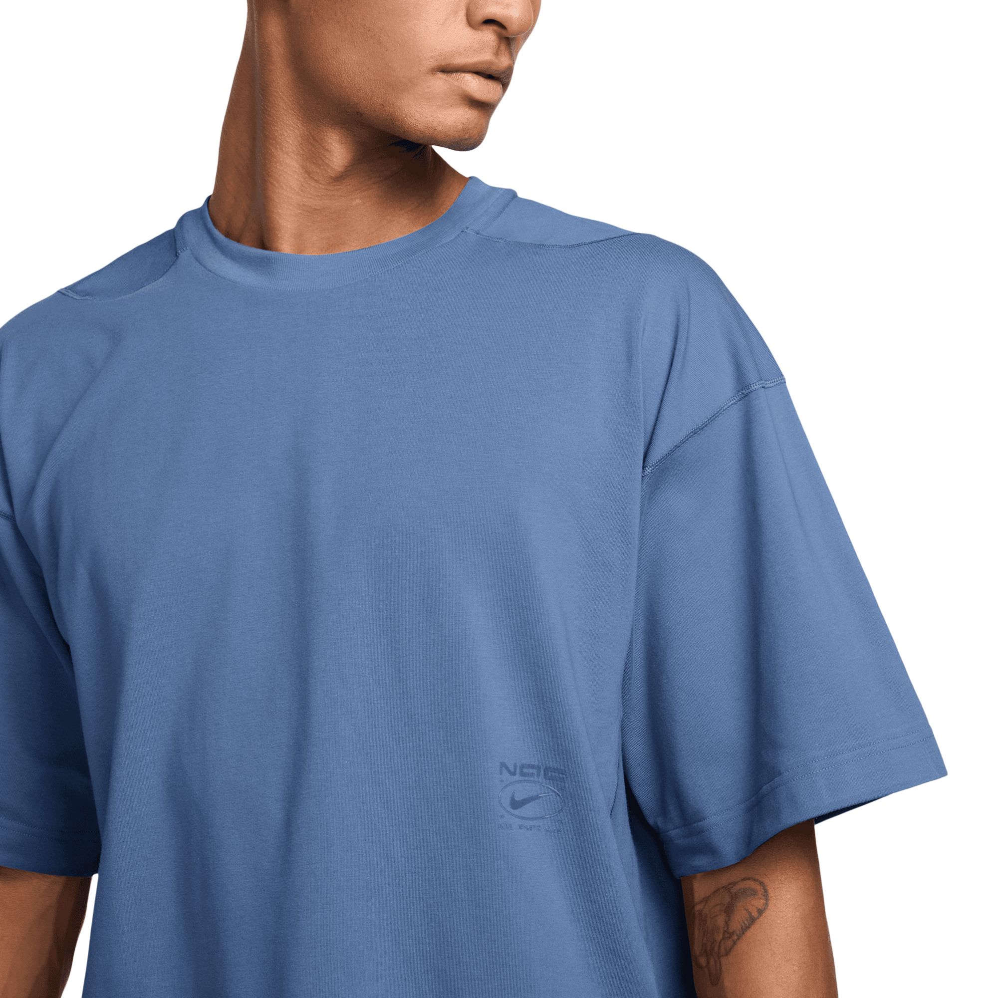 Nike Men's Dri-FIT Athletic Club Boxy Short Sleeve T-Shirt