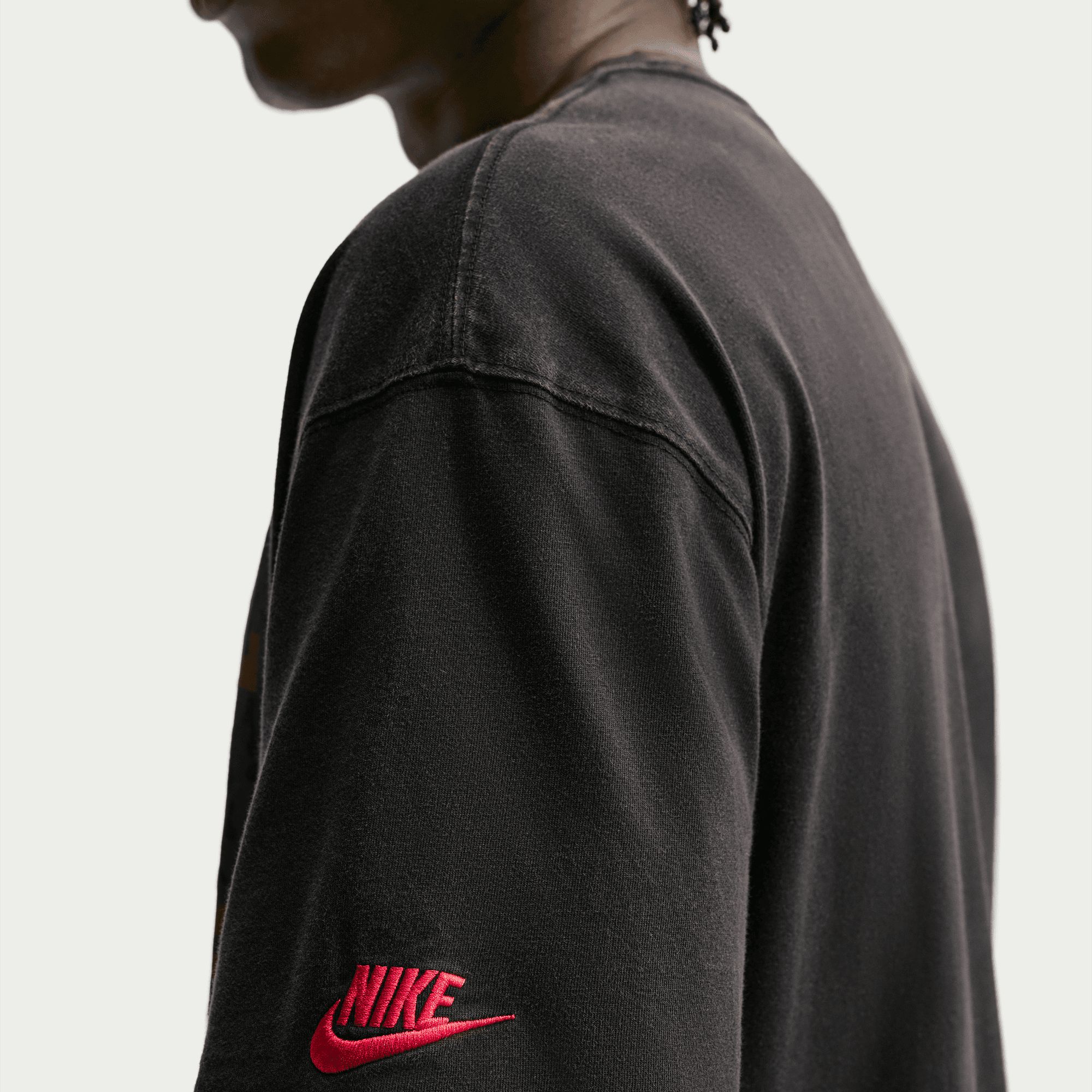 Nike Men's Graphic Retro Basketball T-Shirt