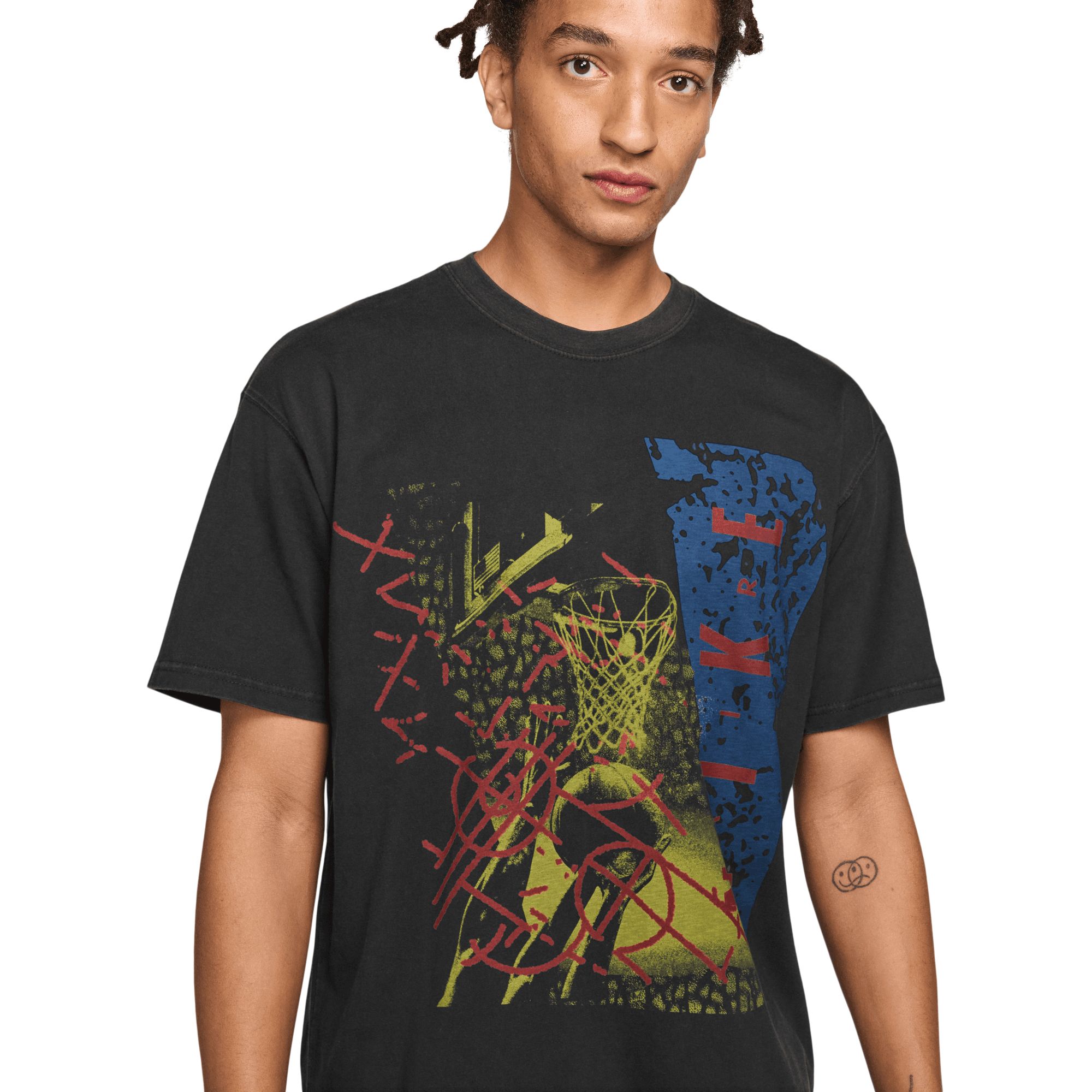 Nike Men's Graphic Retro Basketball T-Shirt