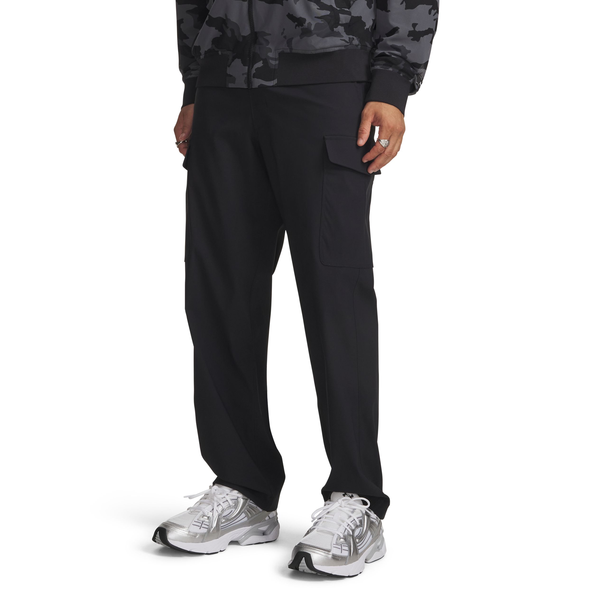 Under Armour Men's Icon Woven Cargo Pants