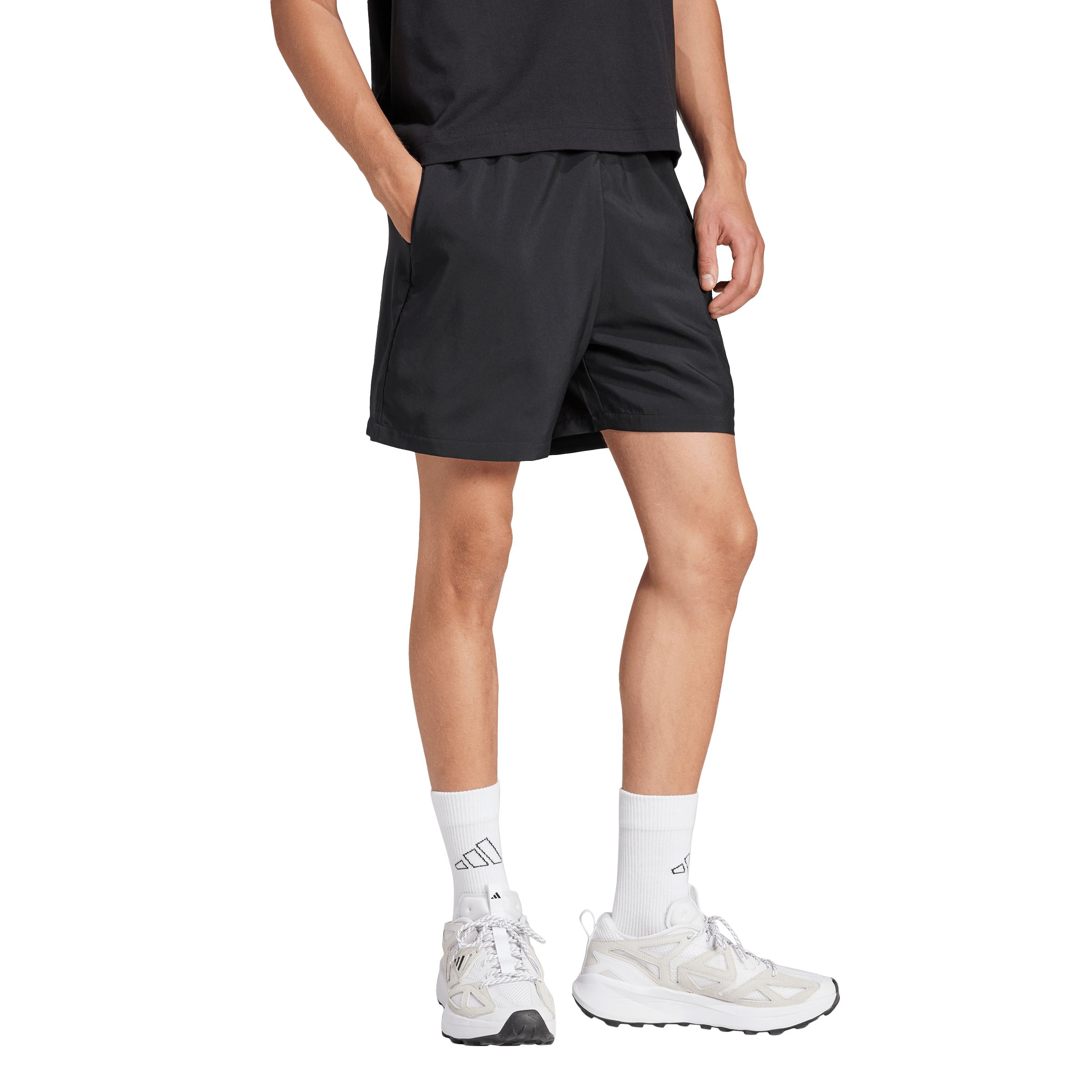 adidas Men's Essentials Small Logo Cargo Chelsea Shorts