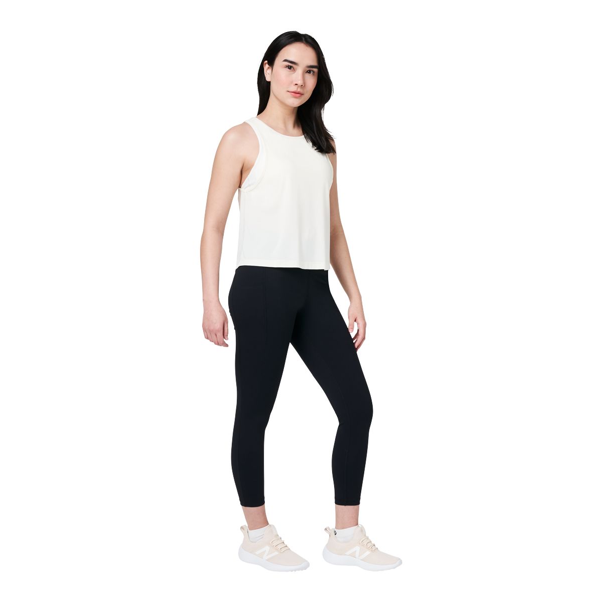 FWD Women's Push On The Fly 7/8 Training Leggings