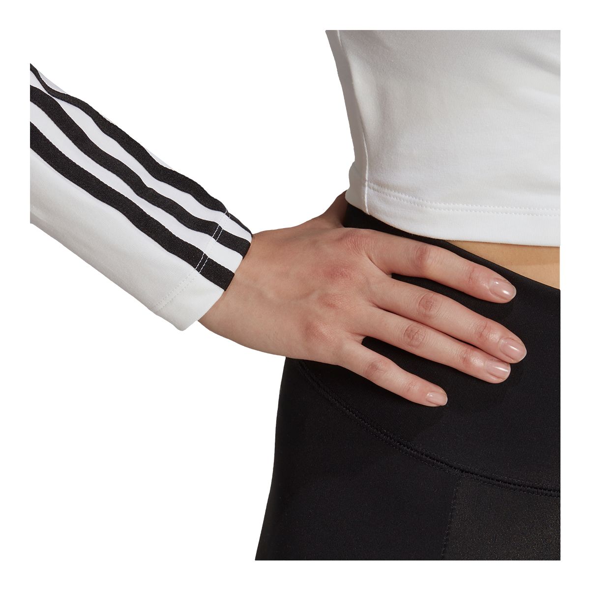 adidas Originals Women's Long Sleeve Crop Top Shirt, Slim Fit