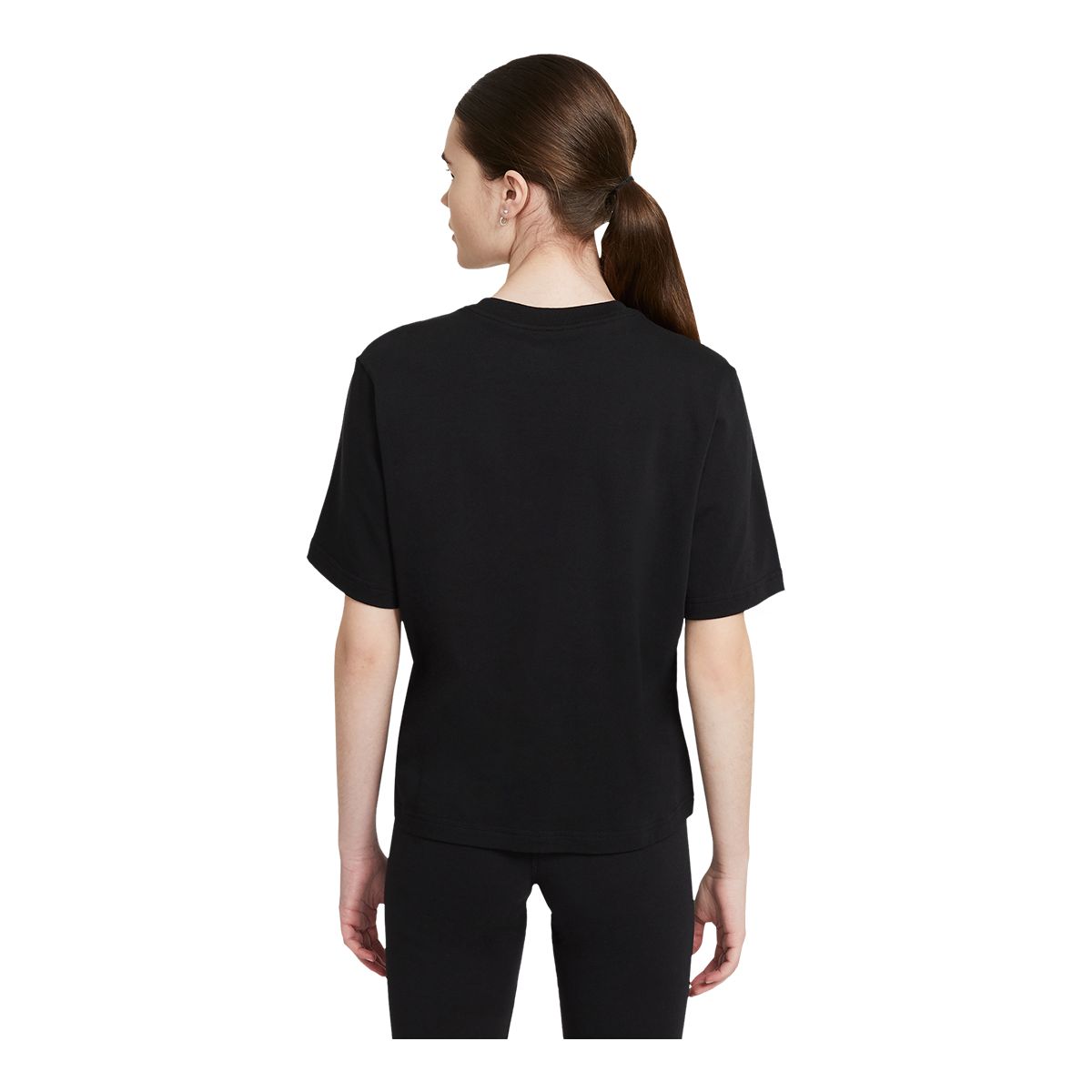 Nike Women's Essentials Boxy Cotton T Shirt, Relaxed Fit | Sportchek