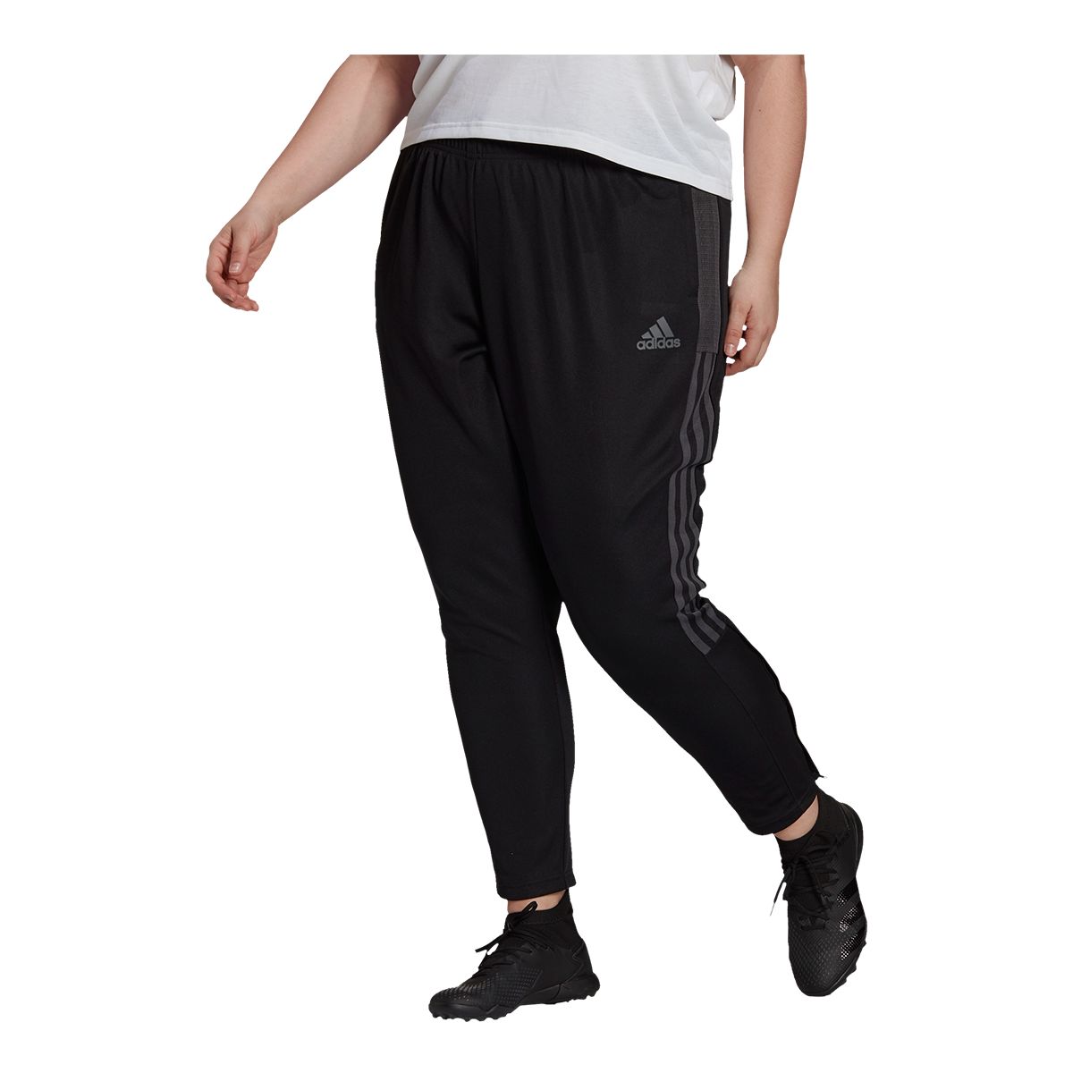 Adidas Womens sweatpants Plus Size model SST  Poland New  The  wholesale platform  Merkandi B2B