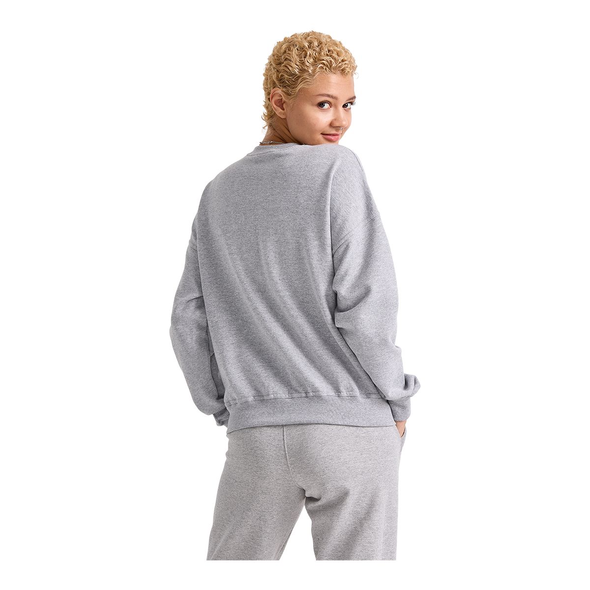 Champion Women's Powerblend Crewneck Fleece Sweatshirt, Relaxed Fit