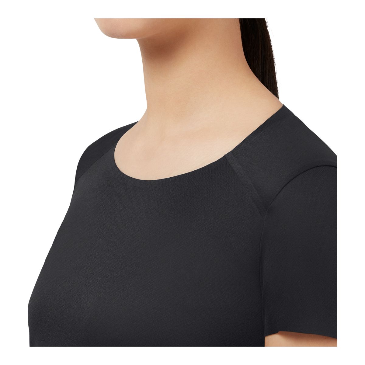 On Women's Run Performance T Shirt