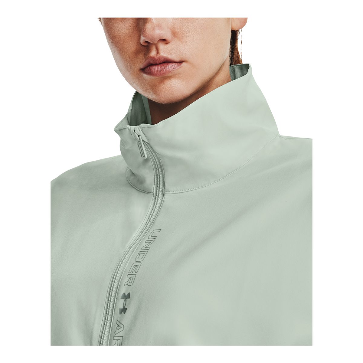 Under Armour Women's Woven Oversized Jacket