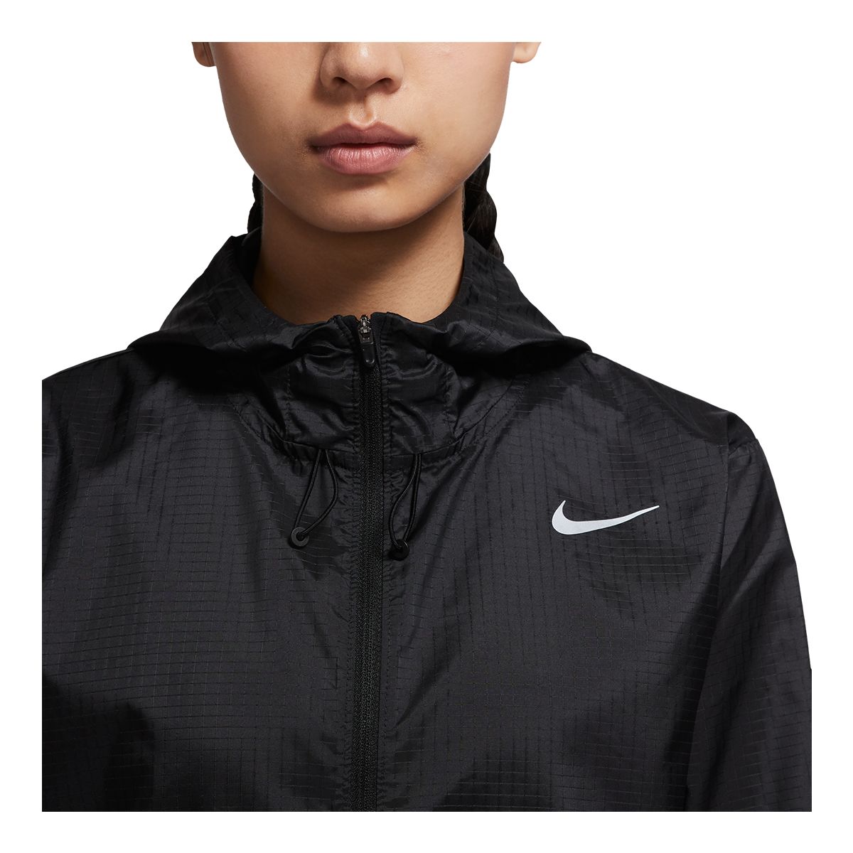 Nike Women's Plus Size Run Essentials Jacket