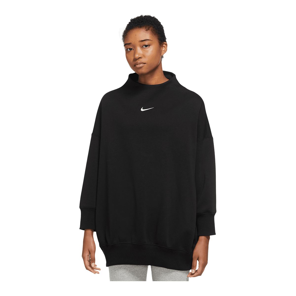 Nike Sportswear Women's Oversized Fleece Crew-Neck Sweatshirt. Nike CA