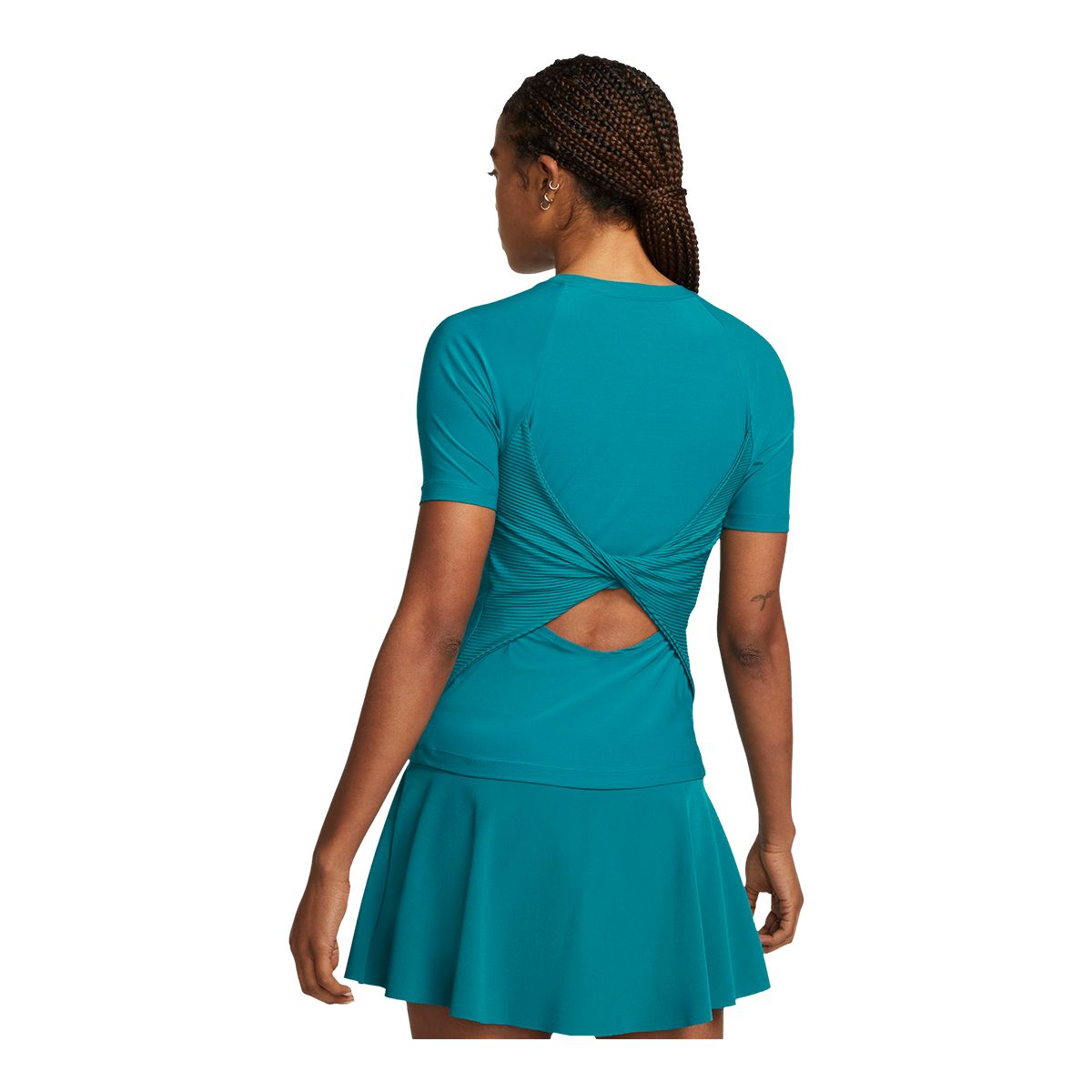 Nike Women's Dri-FIT Advantage Short Sleeve Top, Slim Fit