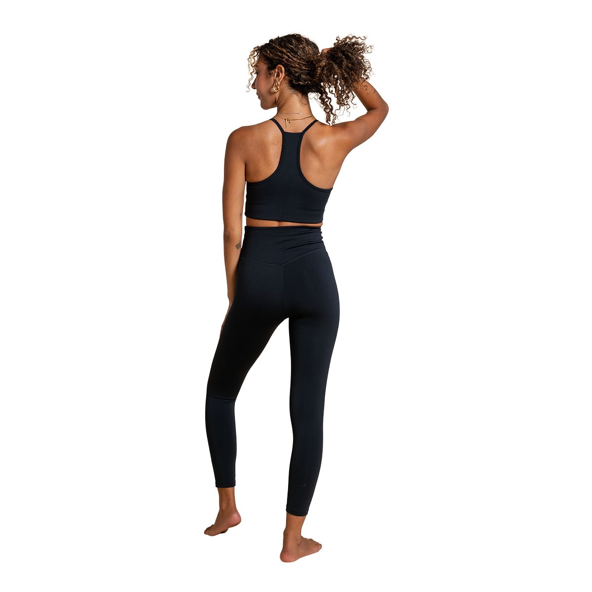 Girlfriend Collective Women's Luxe Collette Halter Sports Bra