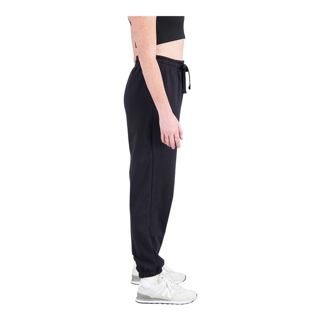 New Balance Women's Essentials Sweatpants SportChek