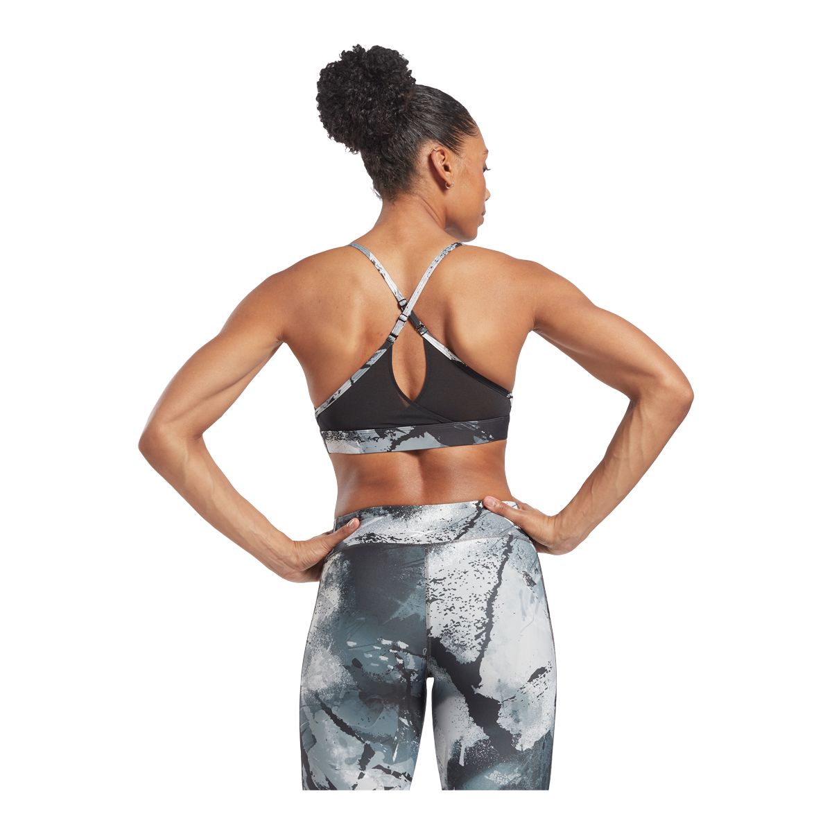 Reebok Women's Lux Strappy All Over Print Mid Sports Bra